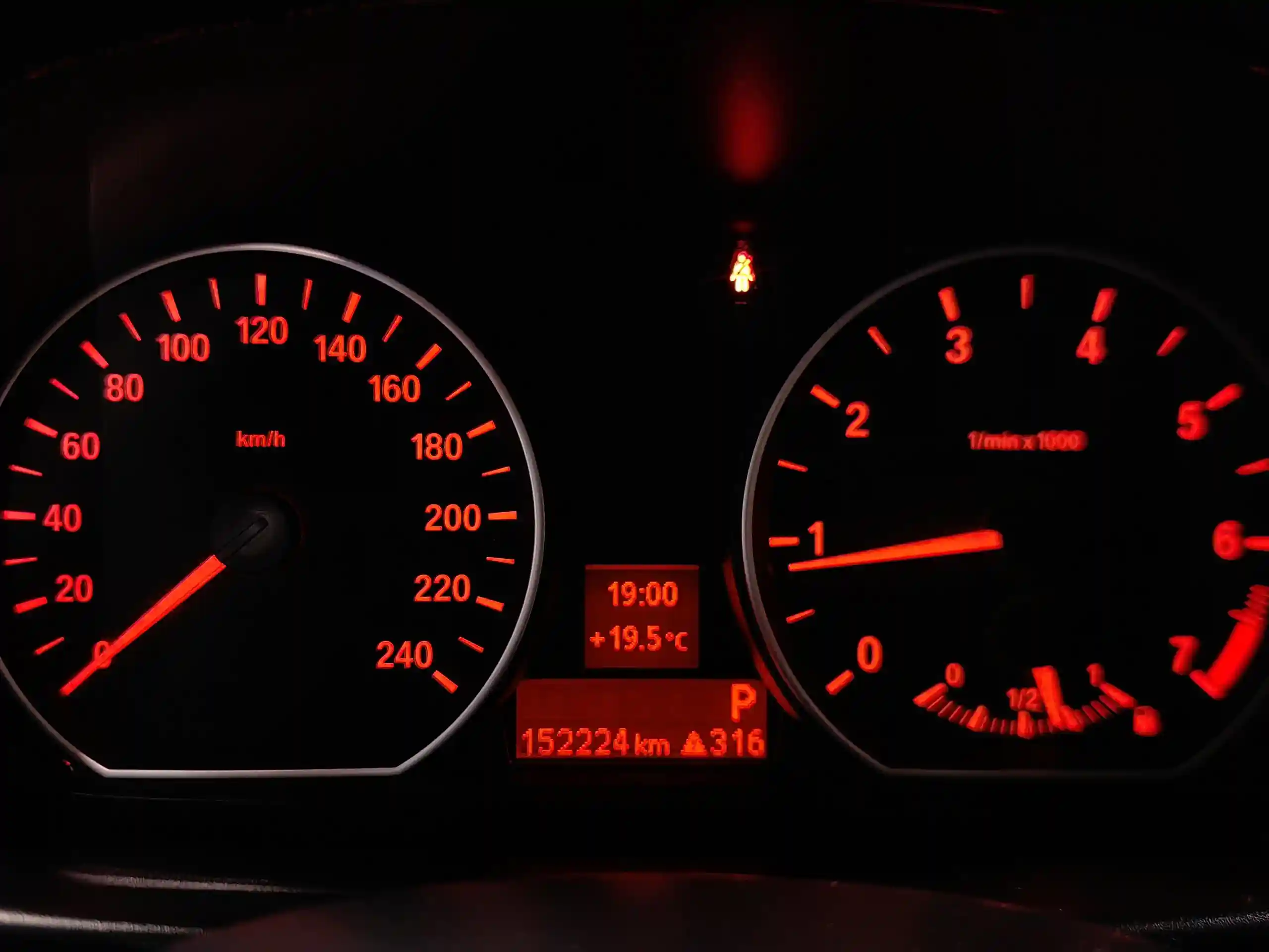 BMW 1 серия 2011