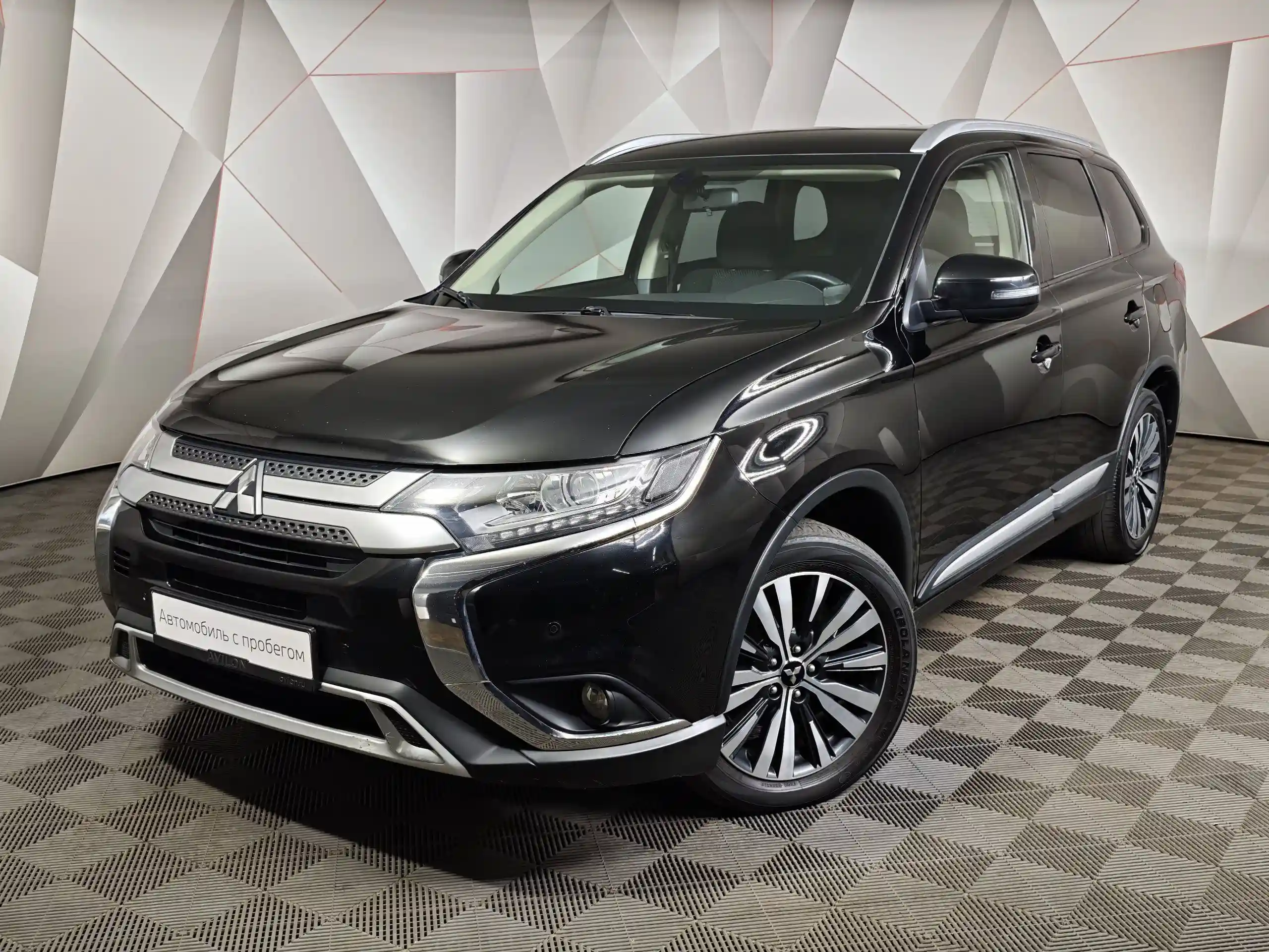 Mitsubishi Outlander 2019