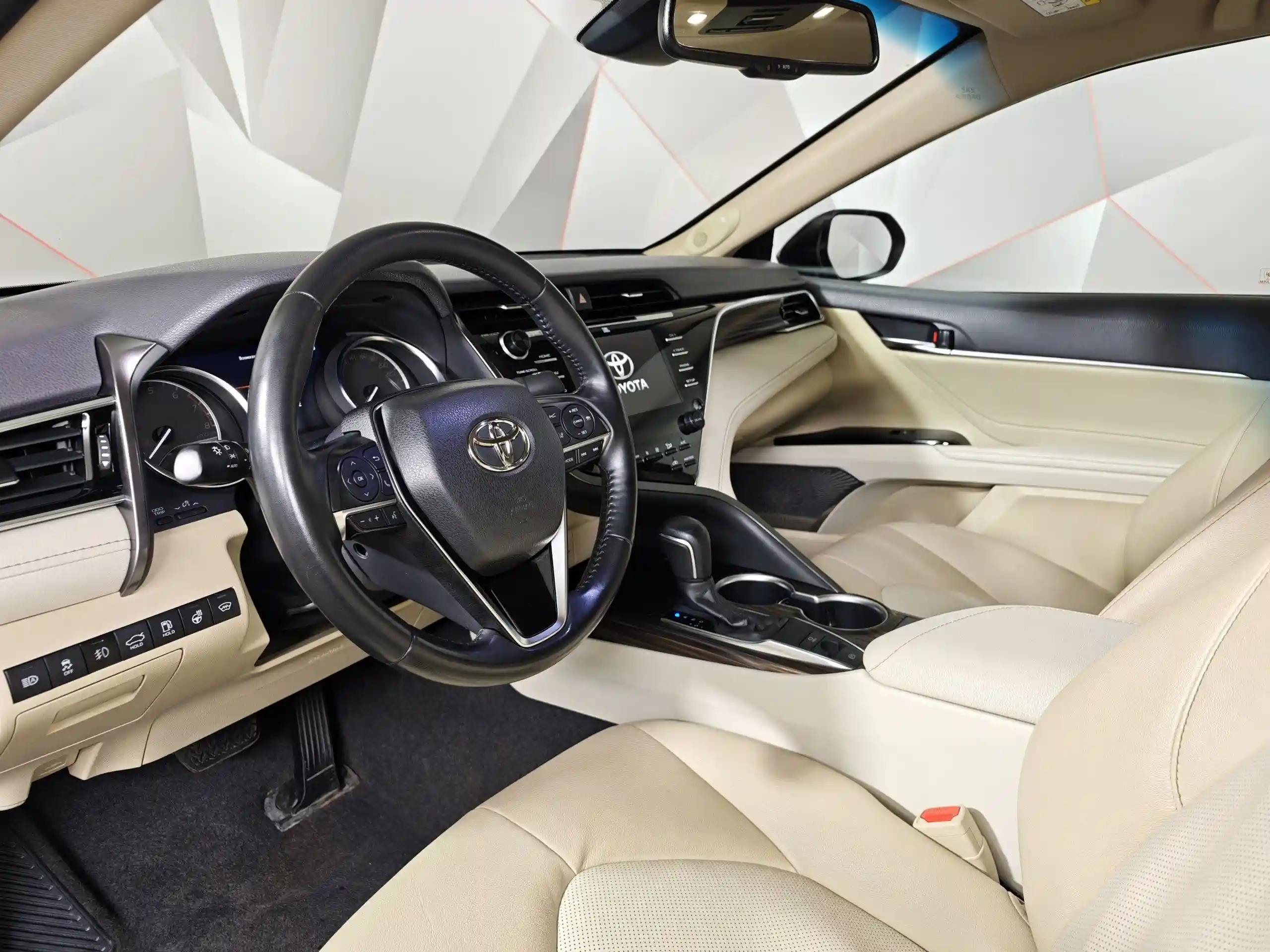 Toyota Camry 2021