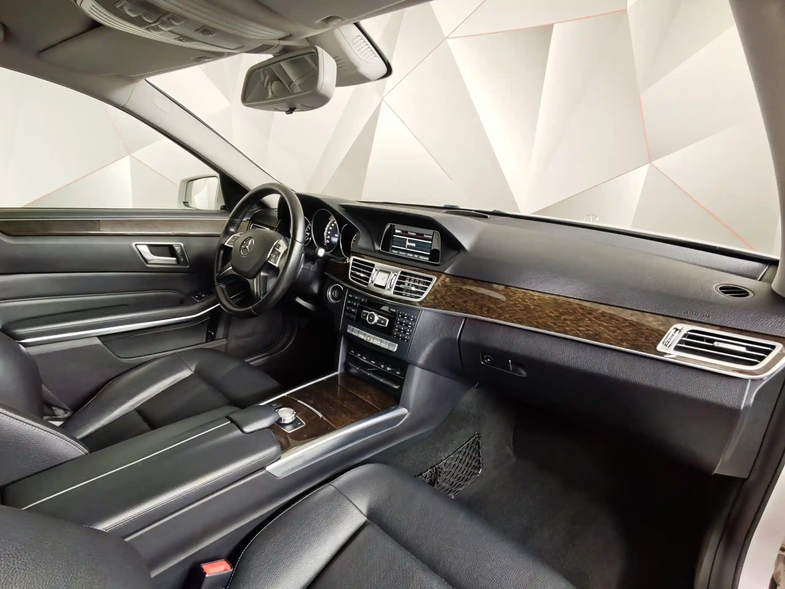 Mercedes-Benz E-Класс 2014