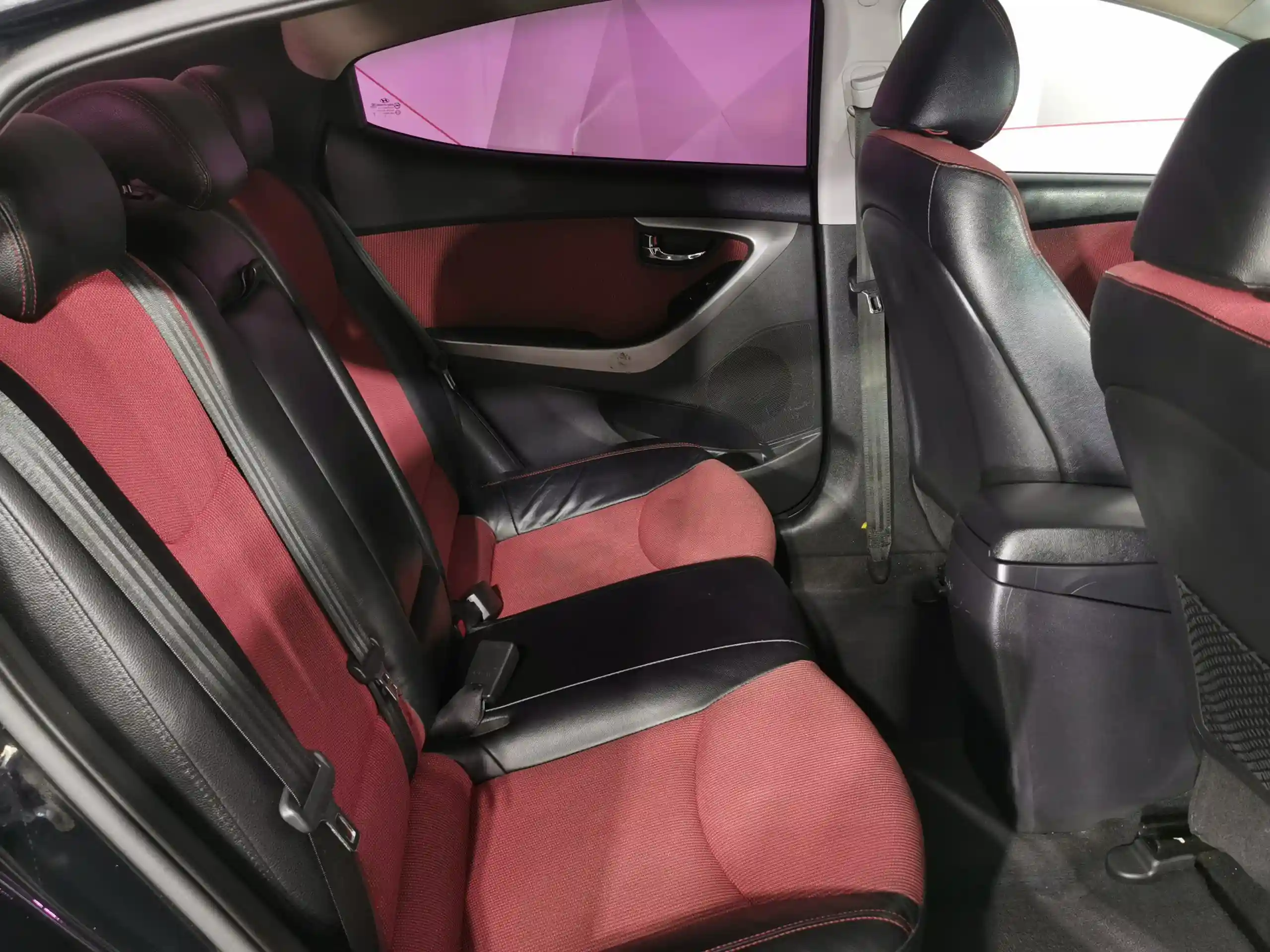 Hyundai Elantra 2012