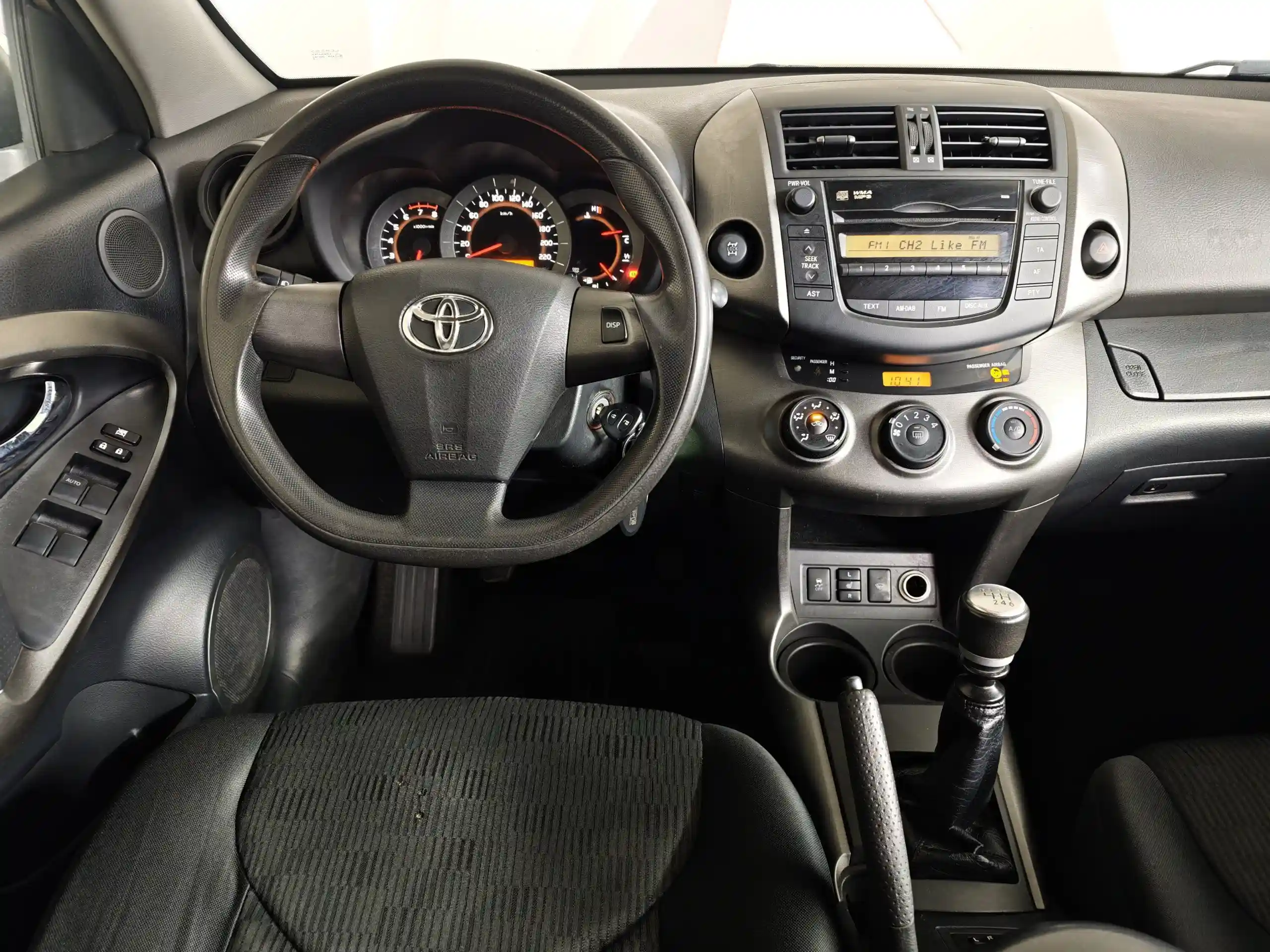 Toyota RAV4 2011