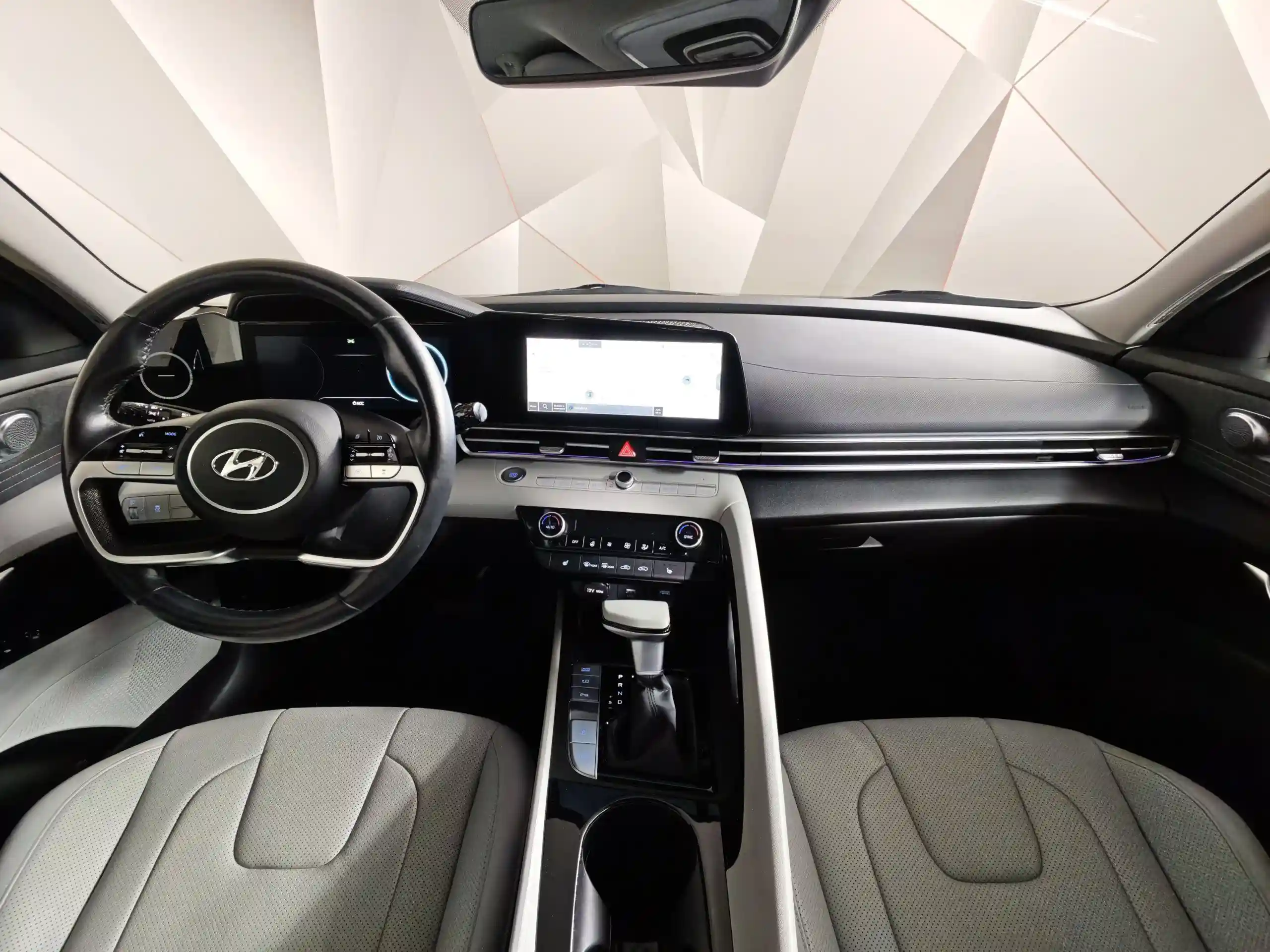 Hyundai Elantra 2021