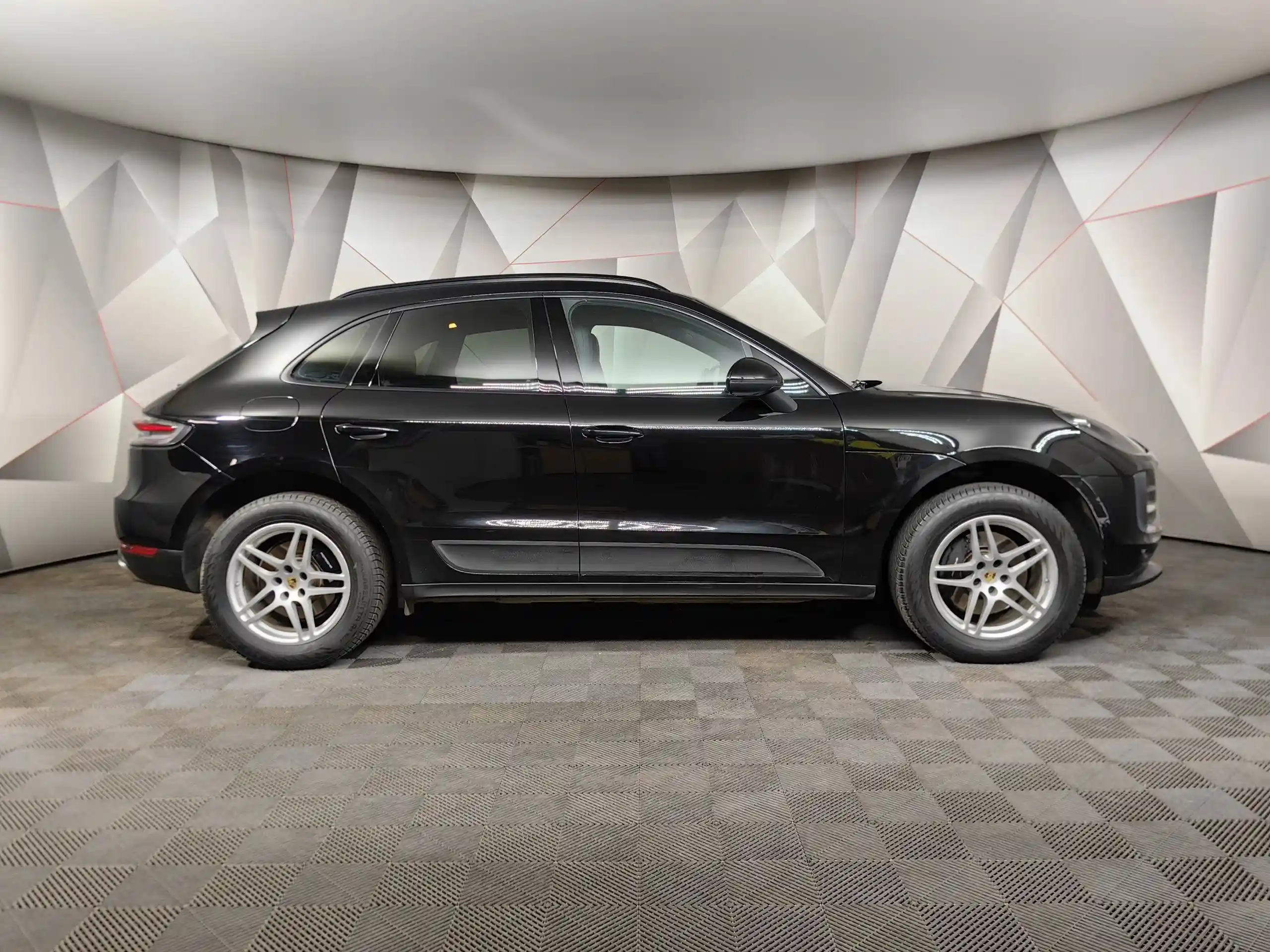 Porsche Macan 2021