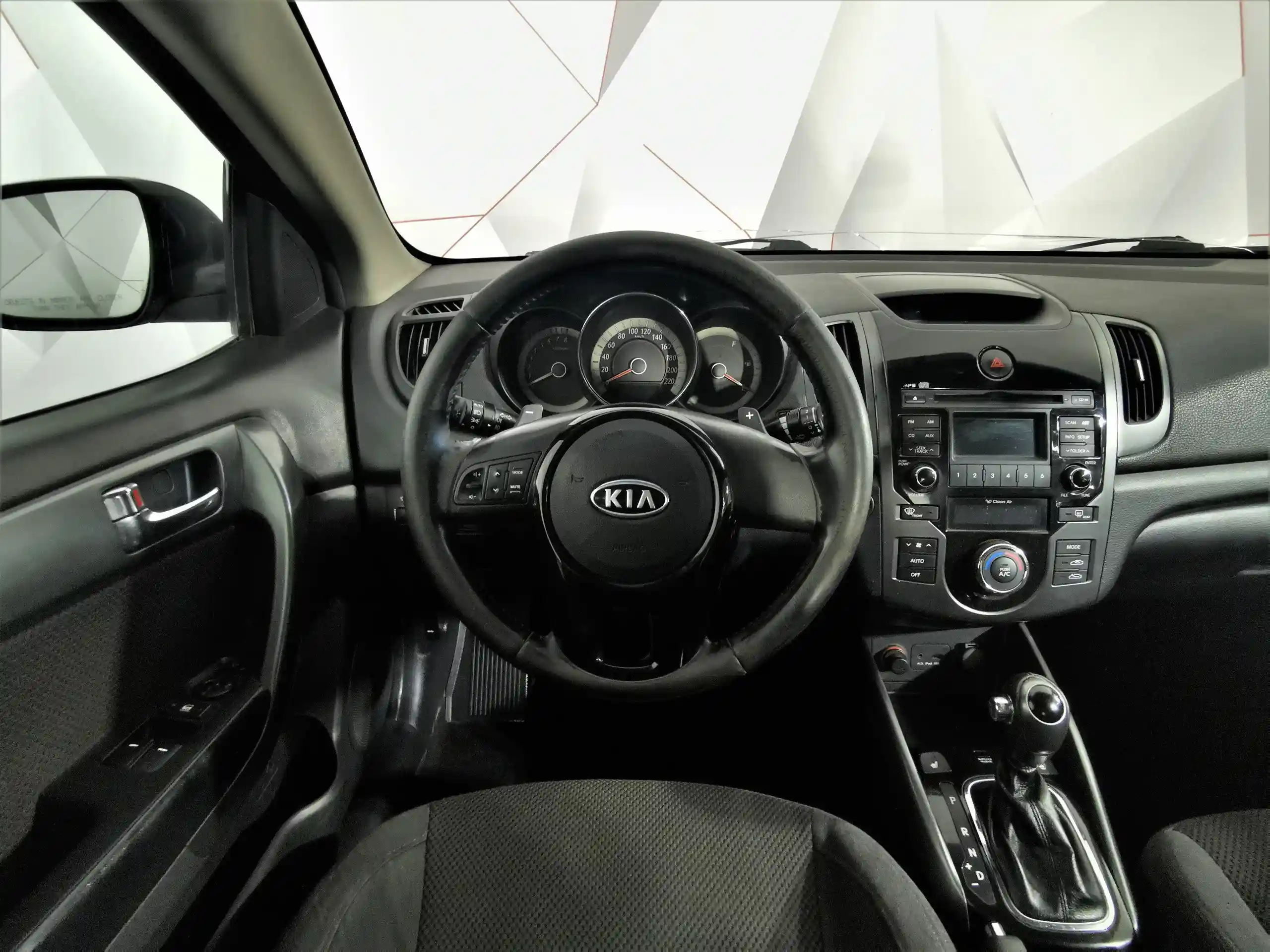 Kia Cerato 2013