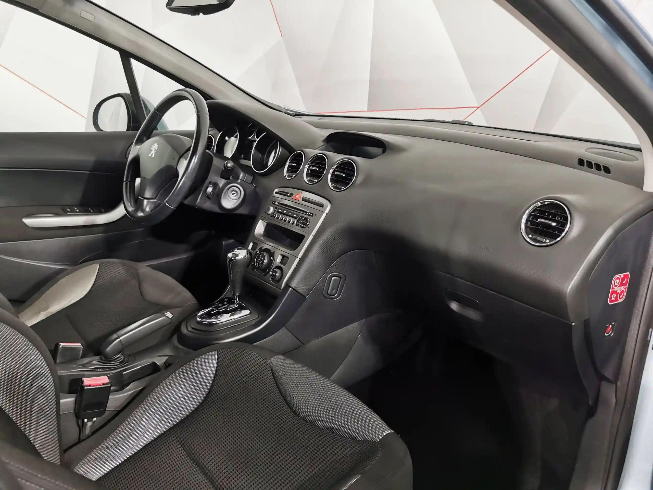 Peugeot 308 2012