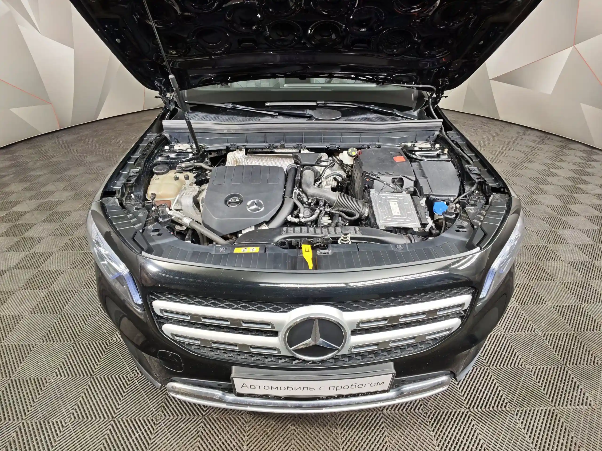 Mercedes-Benz GLB 2021