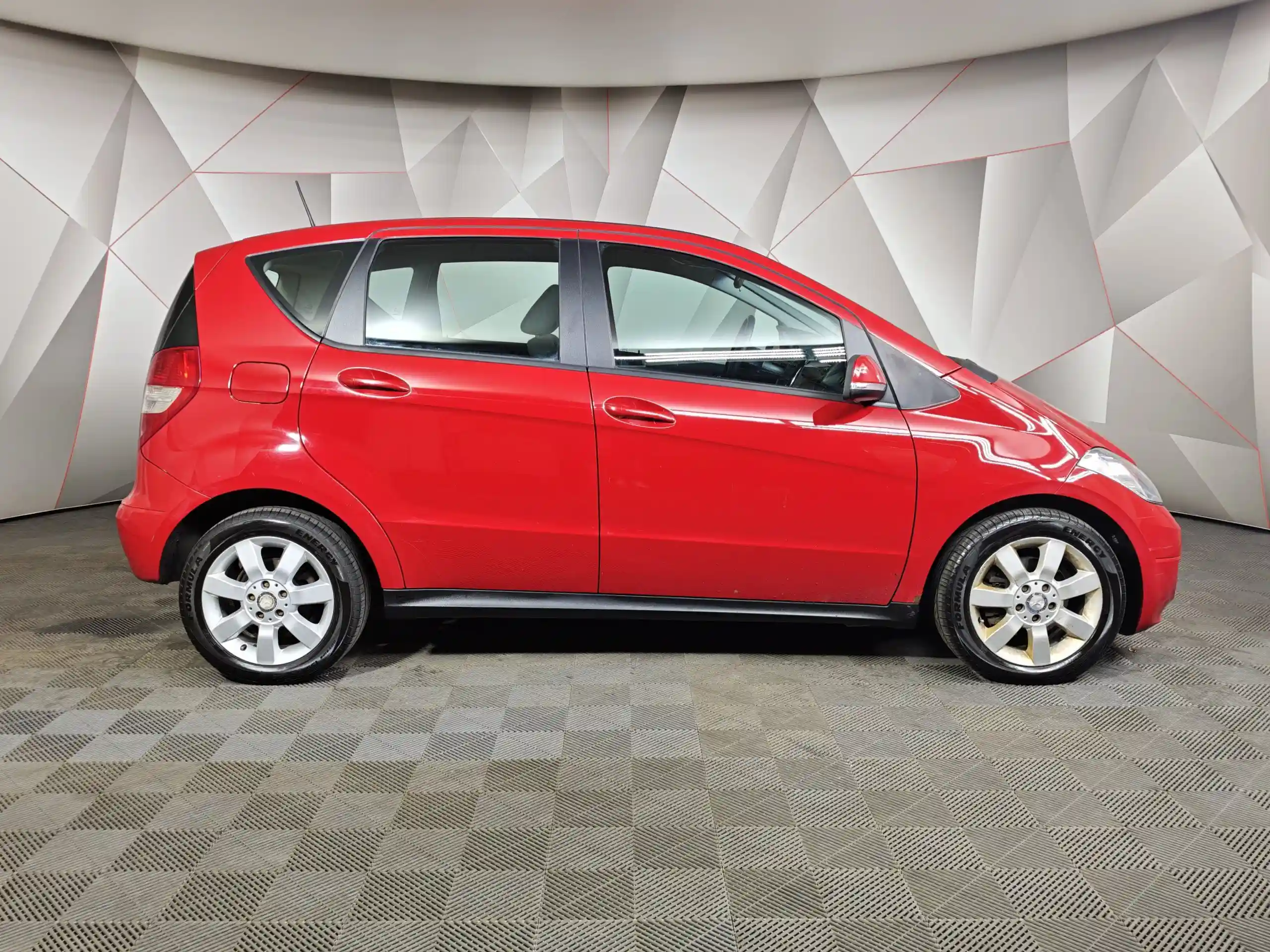 Mercedes-Benz A-Класс 2011