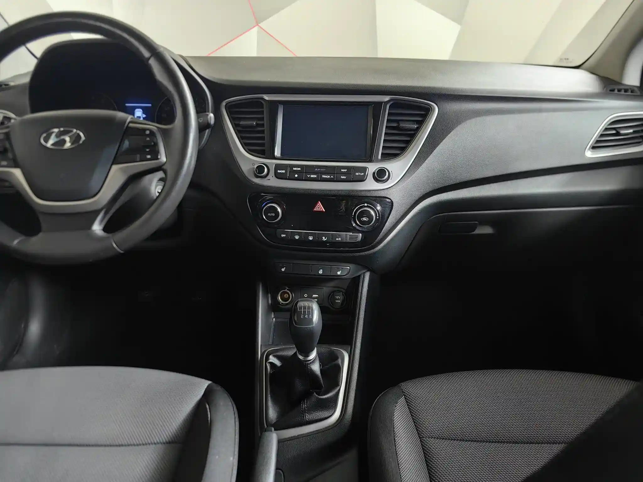 Hyundai Solaris 2017