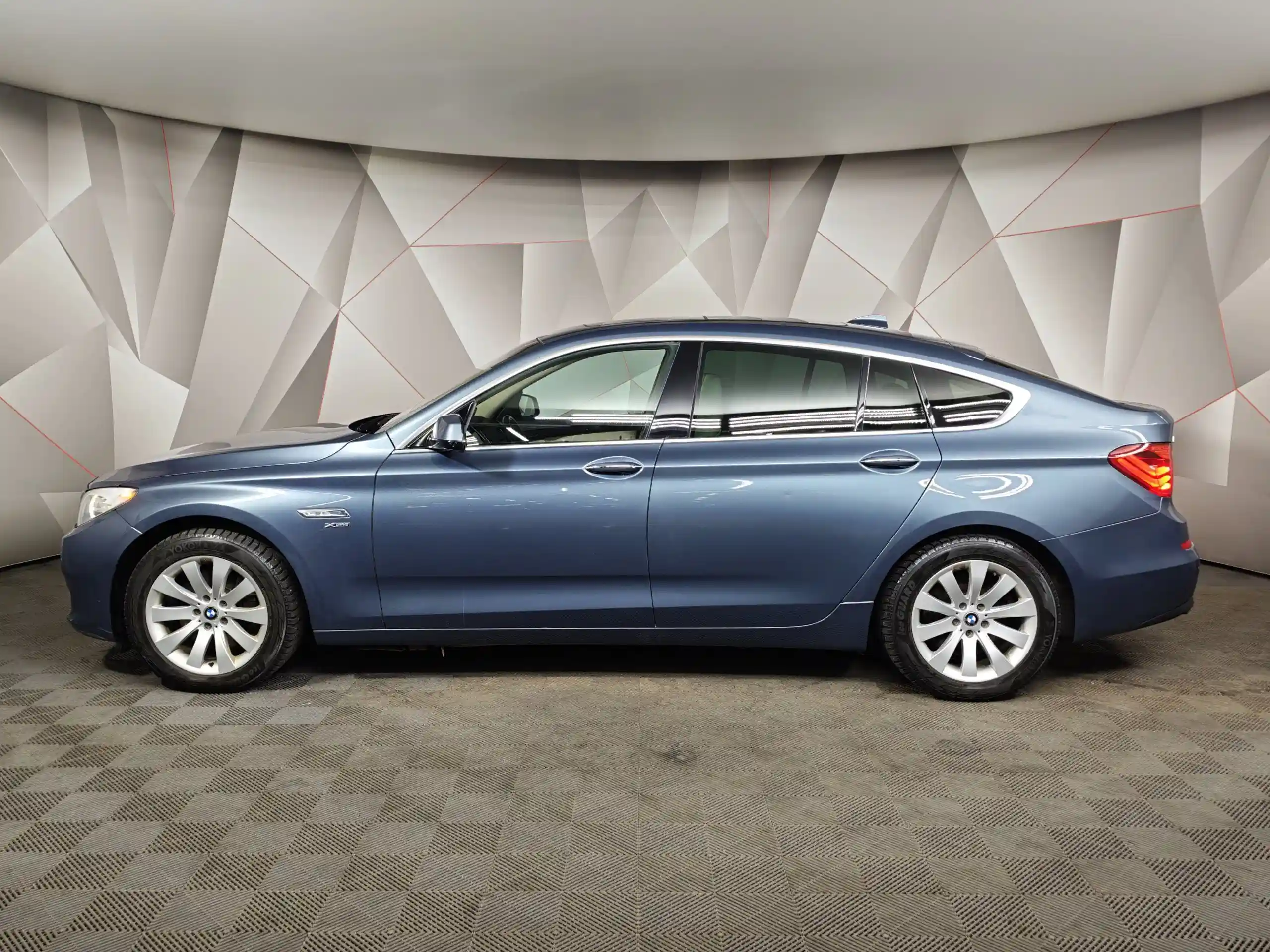 BMW 5 серия 2012