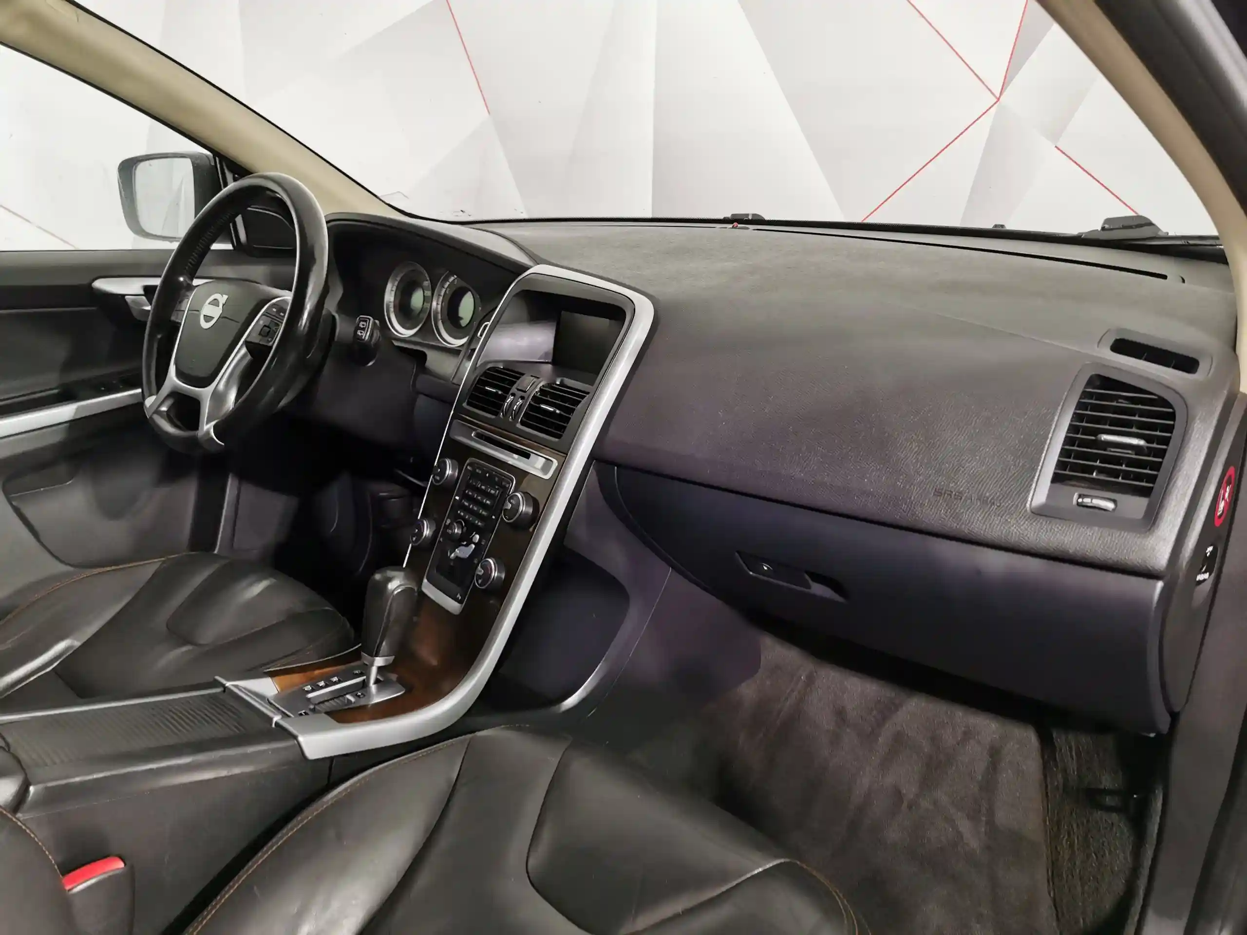 Volvo XC60 2011