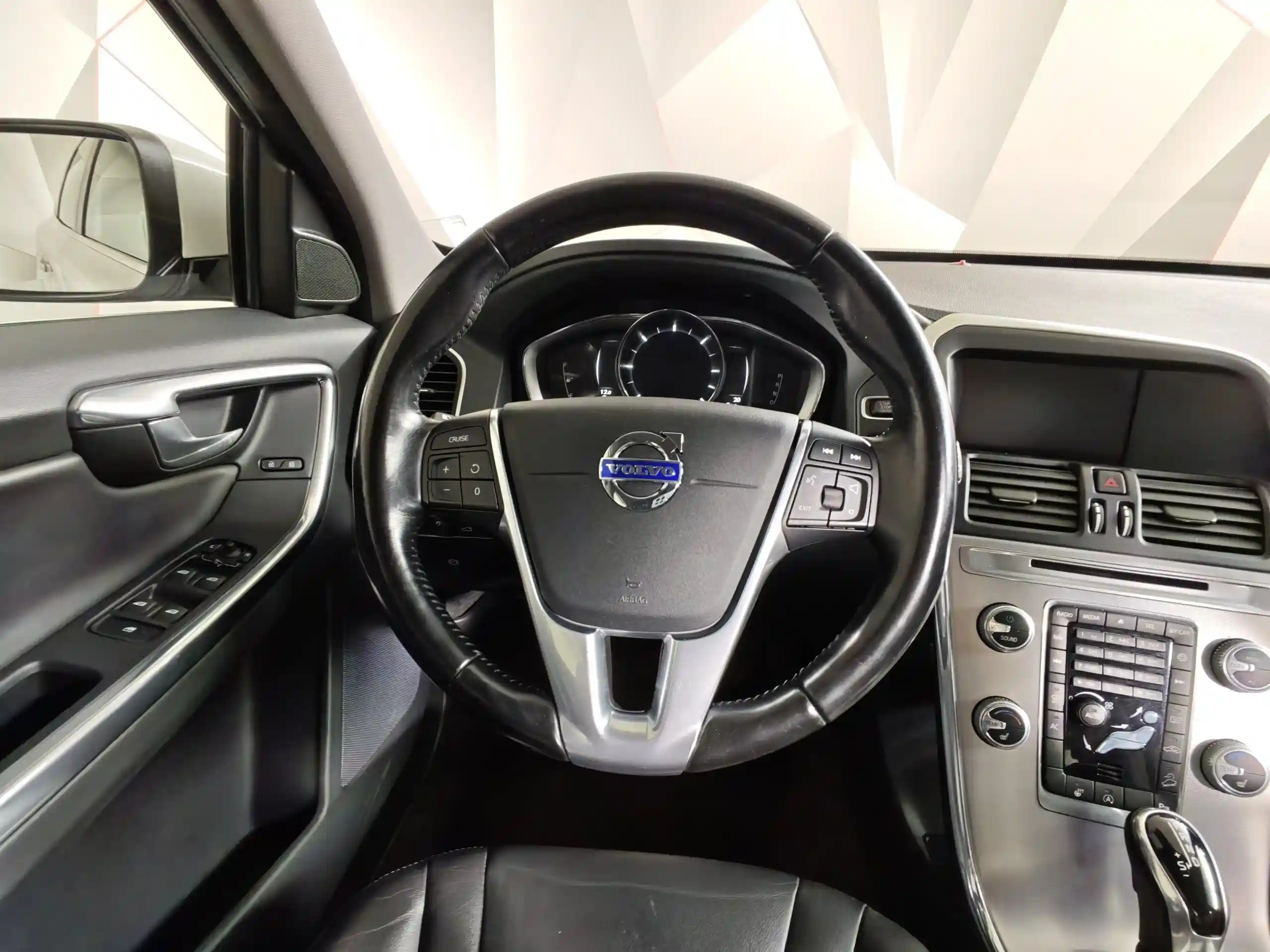 Volvo XC60 2016