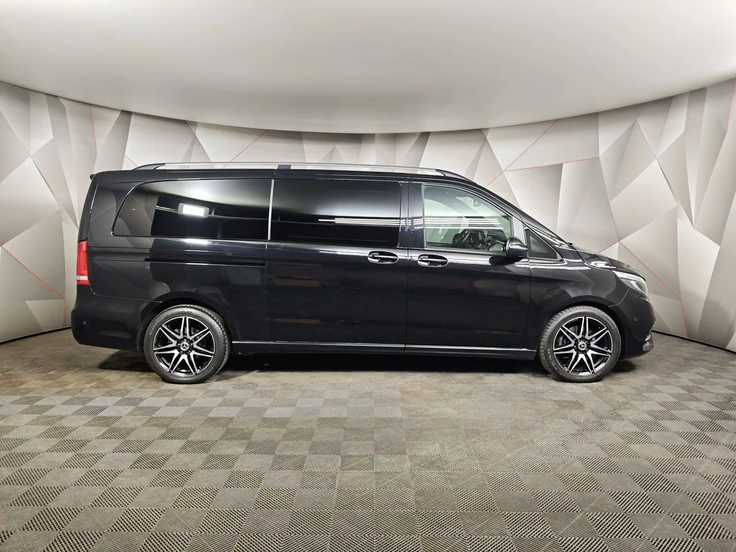 Mercedes-Benz V-Класс 2020