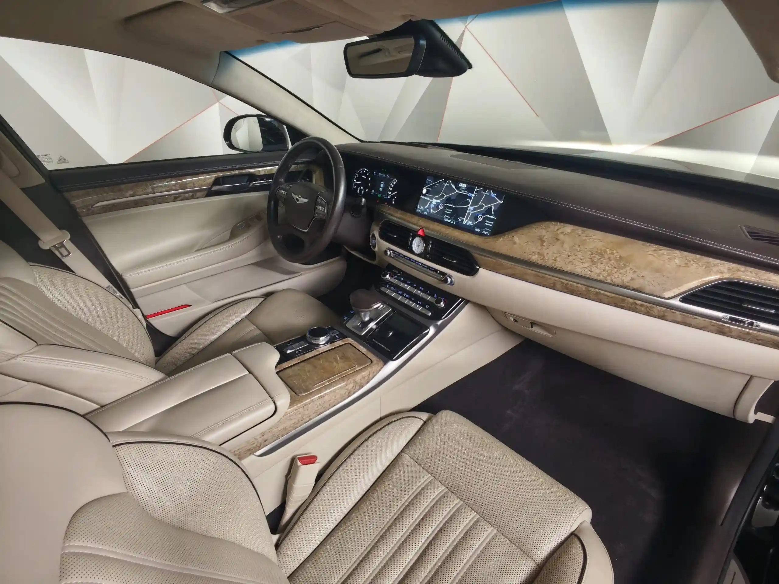 Genesis G90 2018