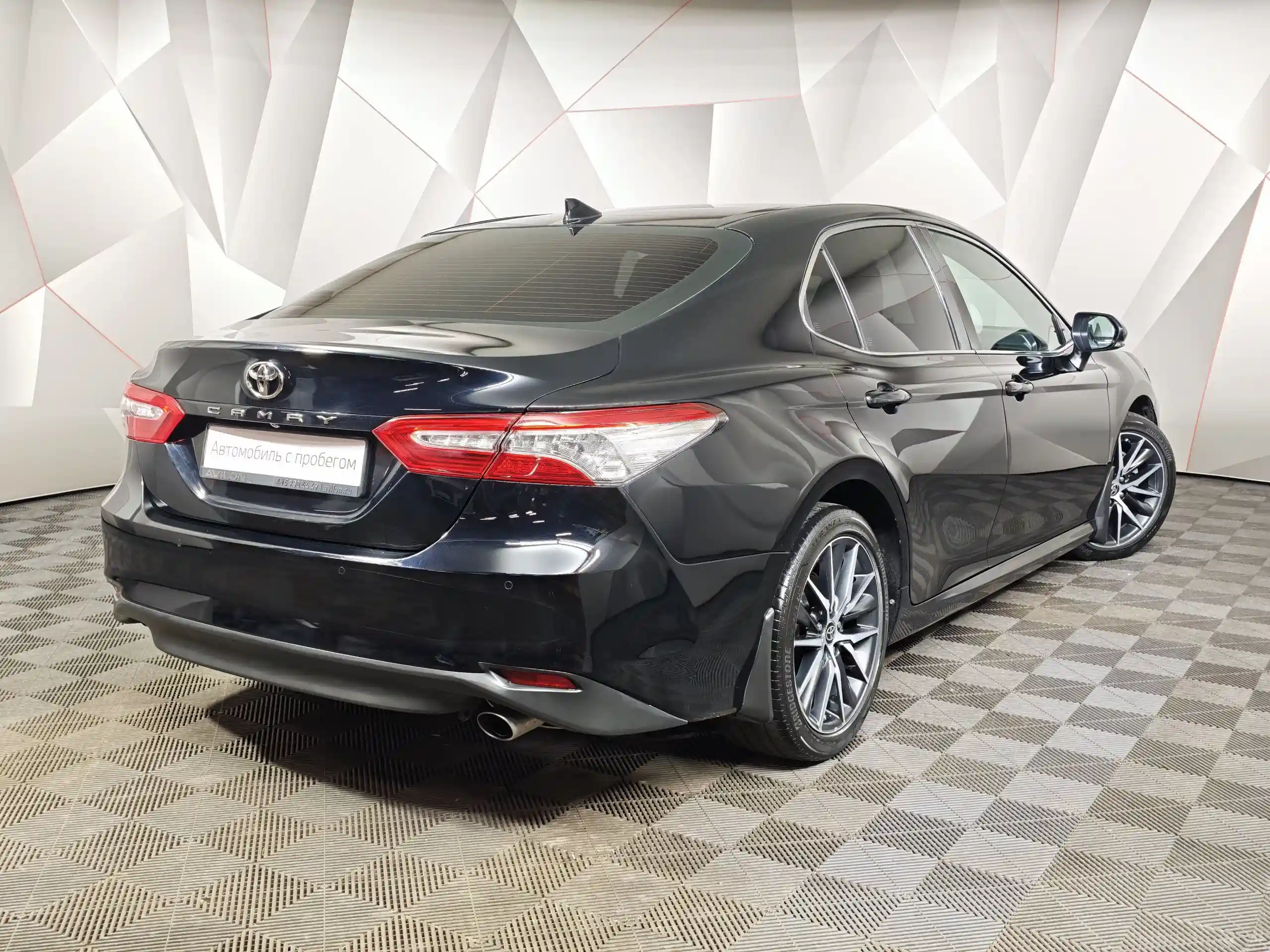 Toyota Camry 2021