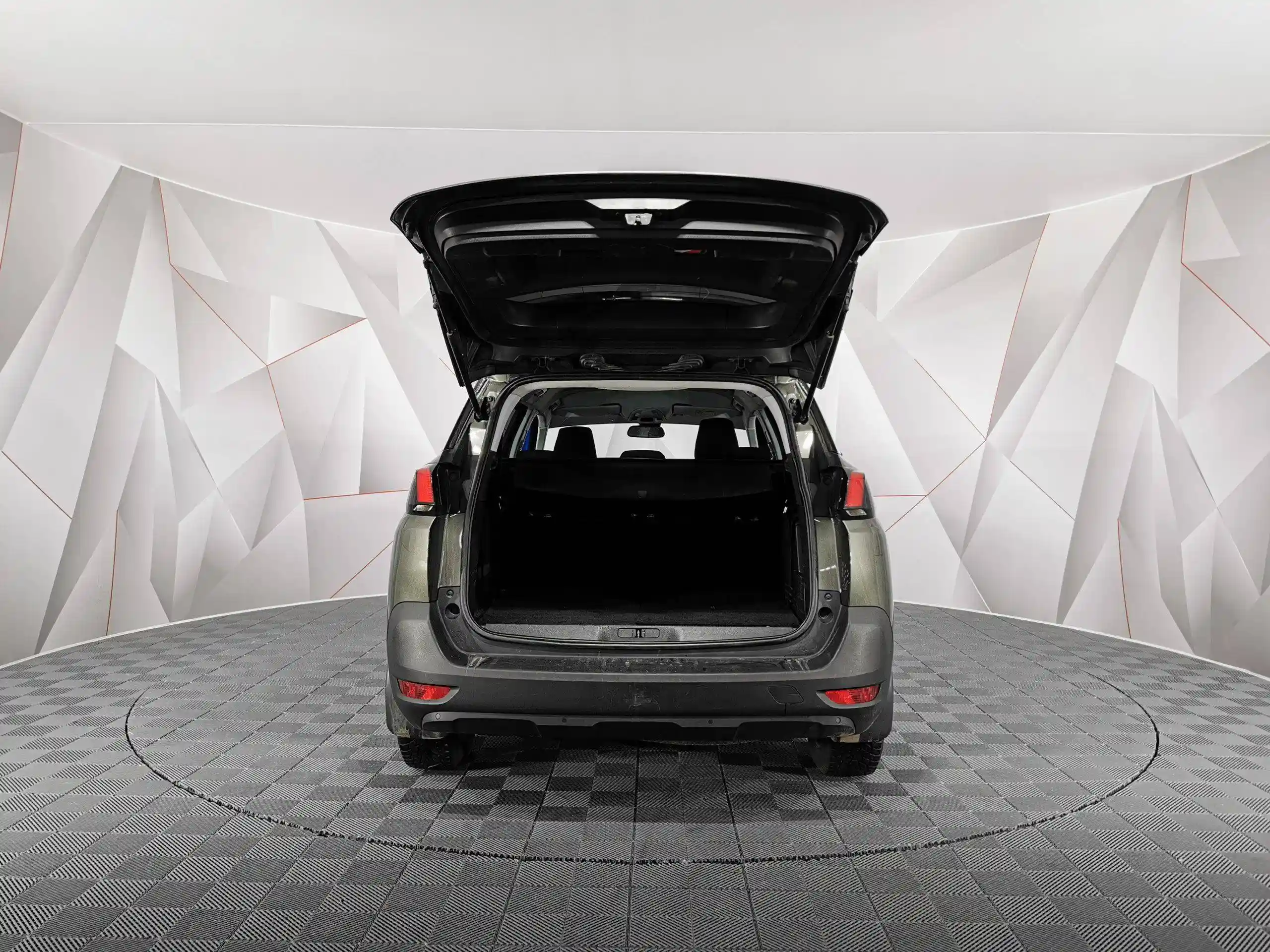 Peugeot 5008 2019