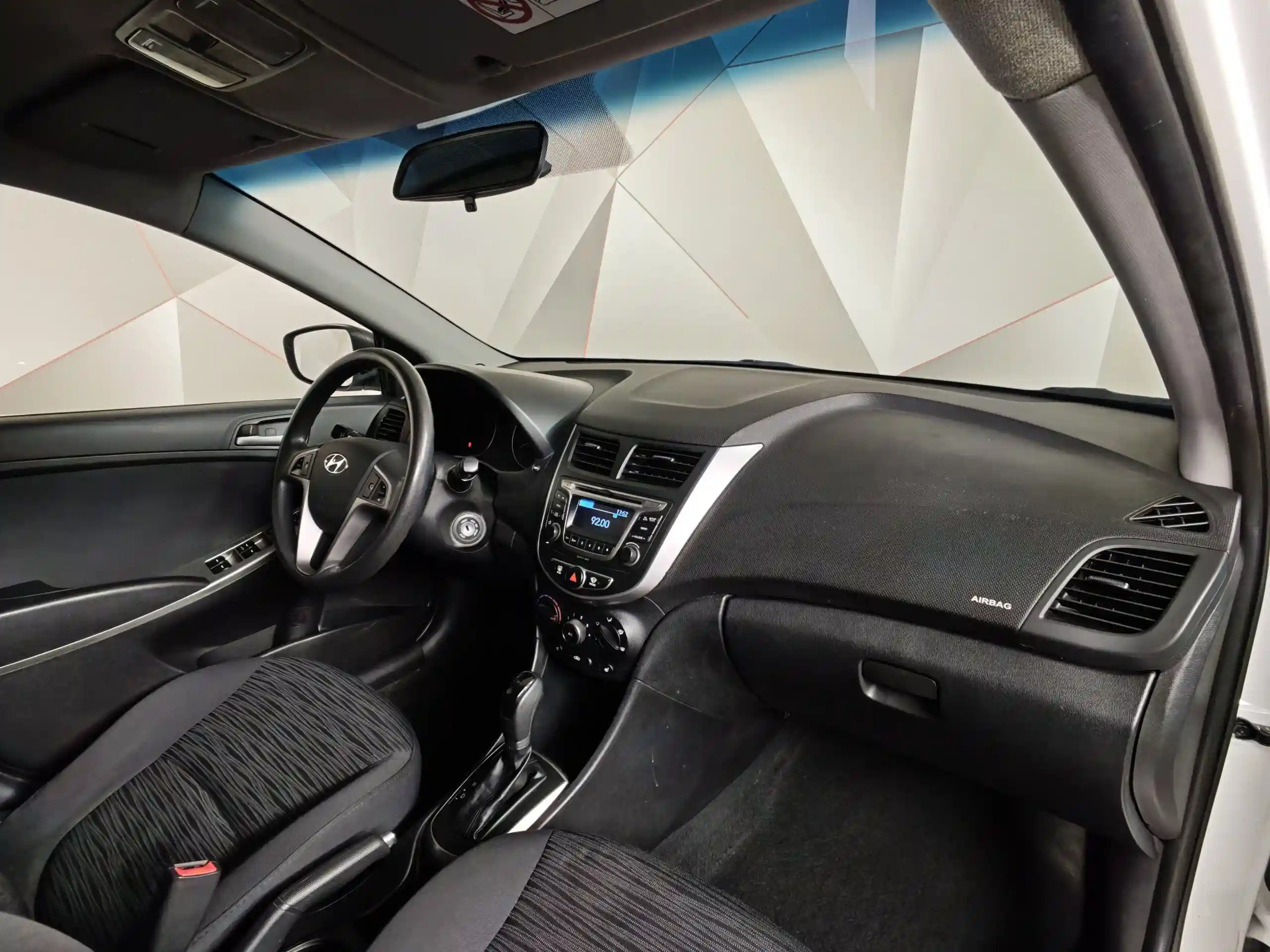 Hyundai Solaris 2015