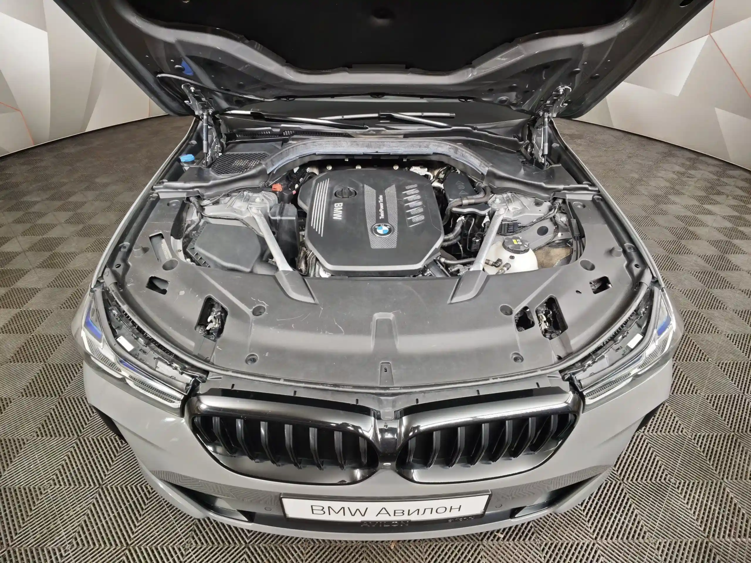 BMW 6 серия 2021