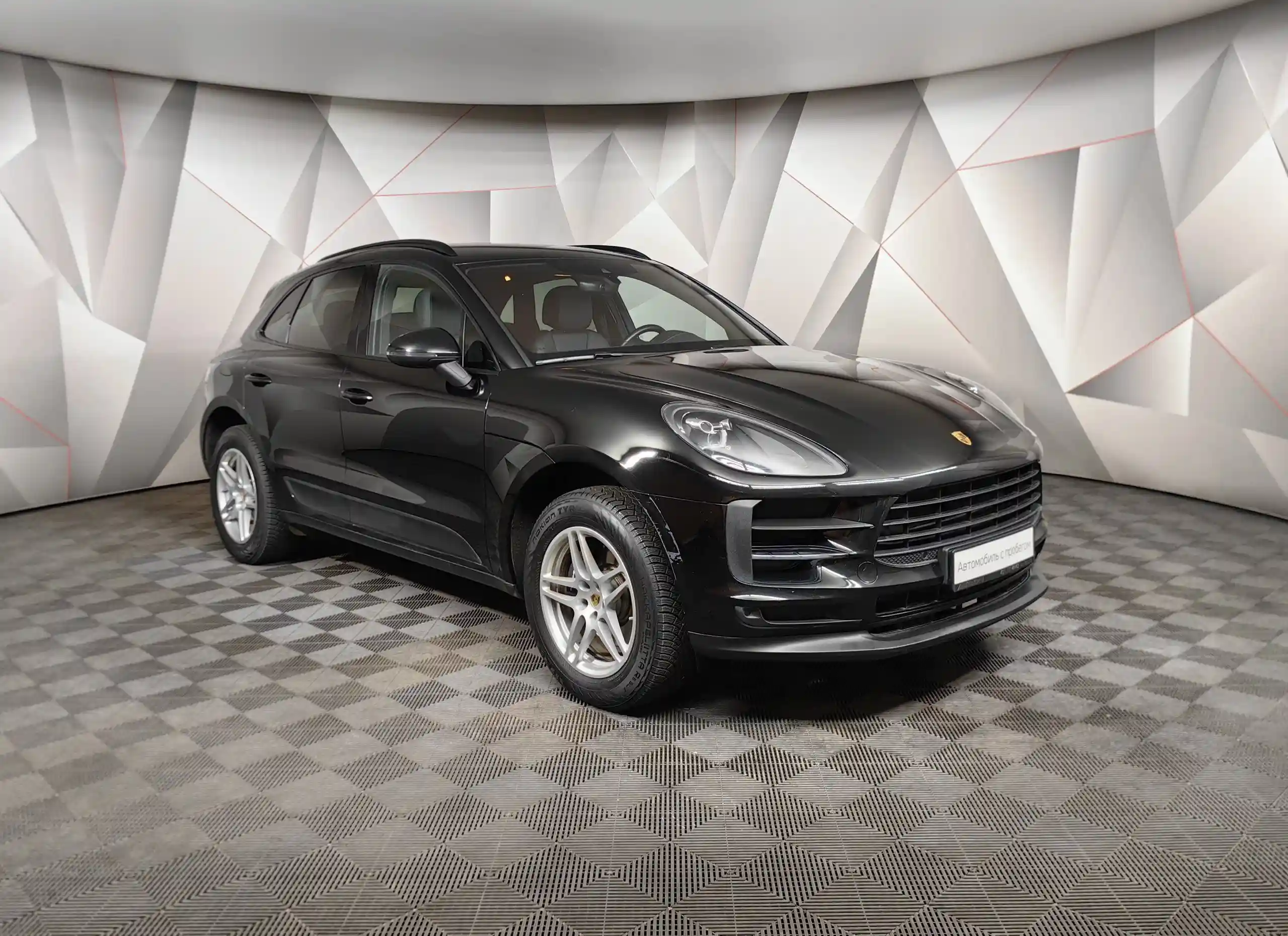 Porsche Macan 2021