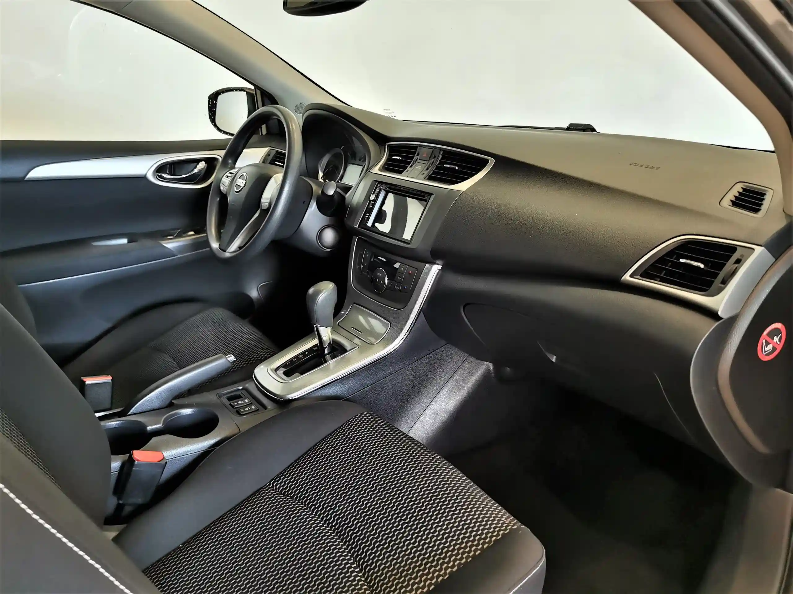 Nissan Sentra 2015