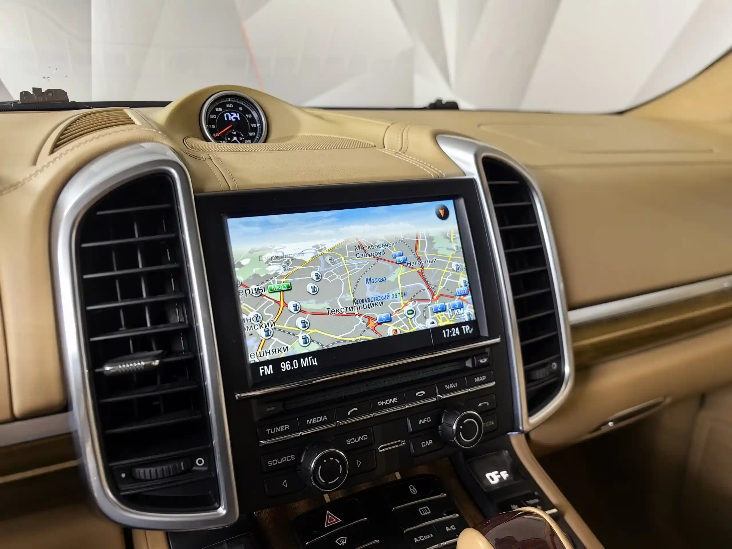 Porsche Cayenne 2013