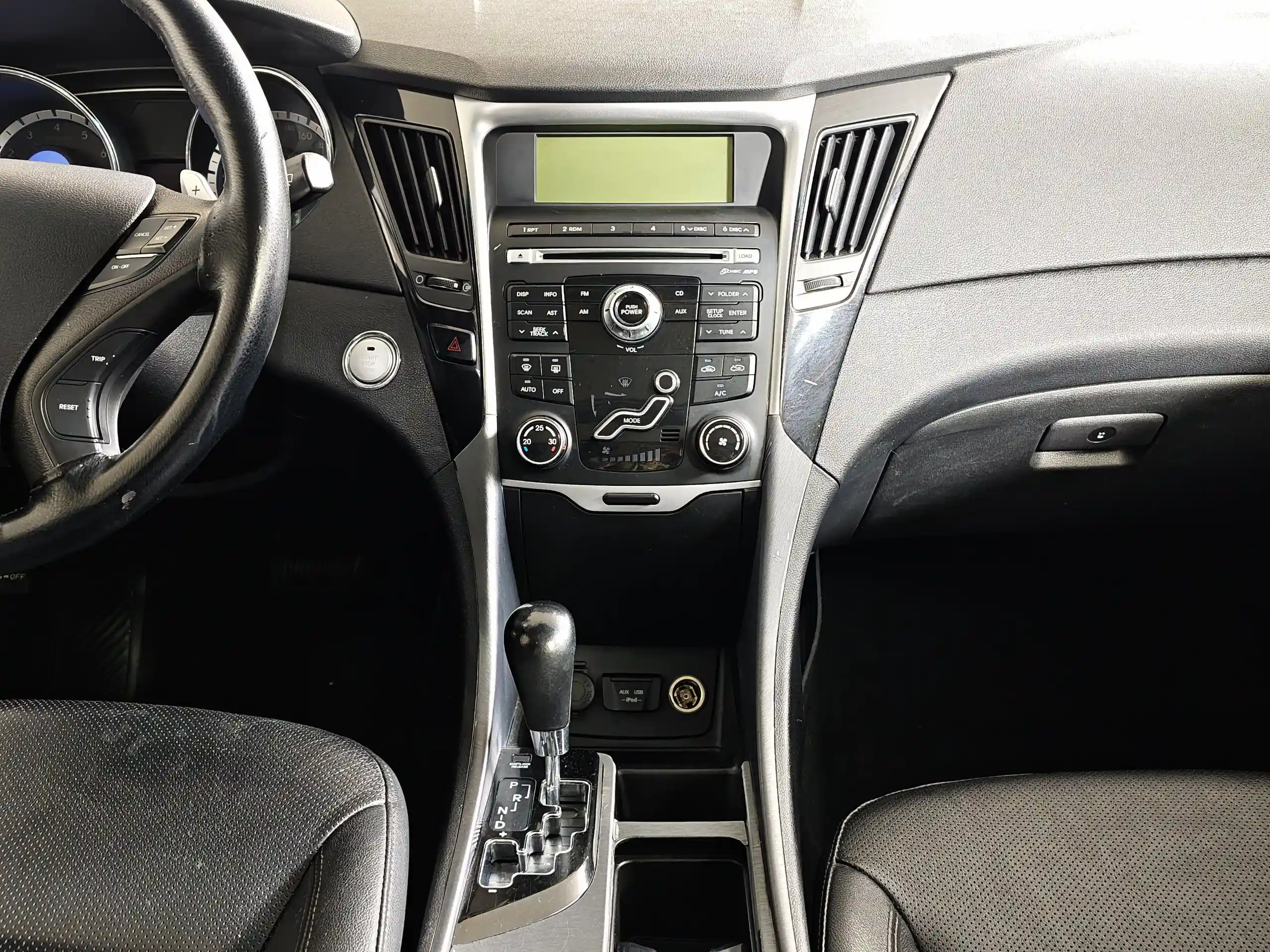 Hyundai Sonata 2011