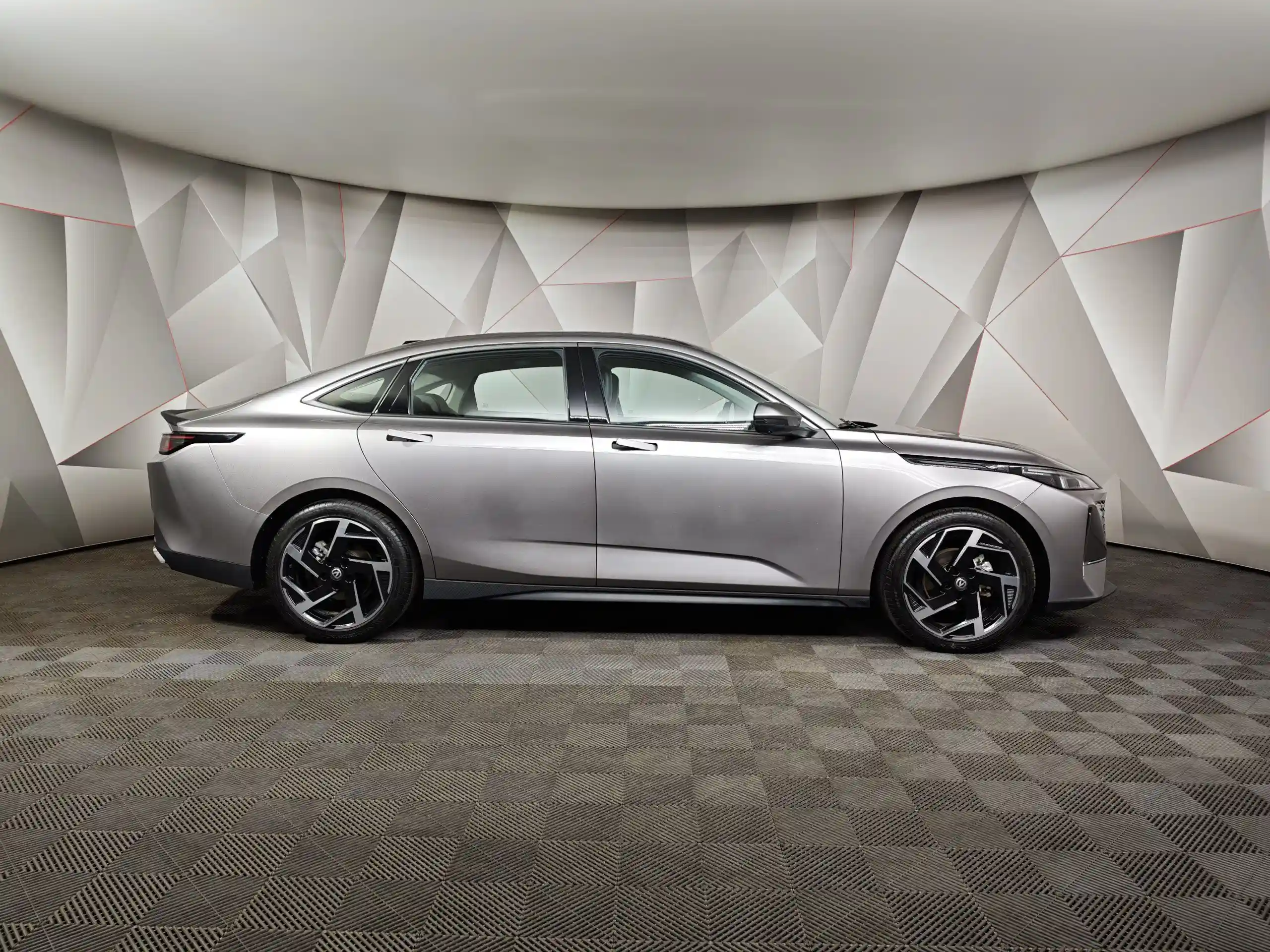 Changan Lamore 2024