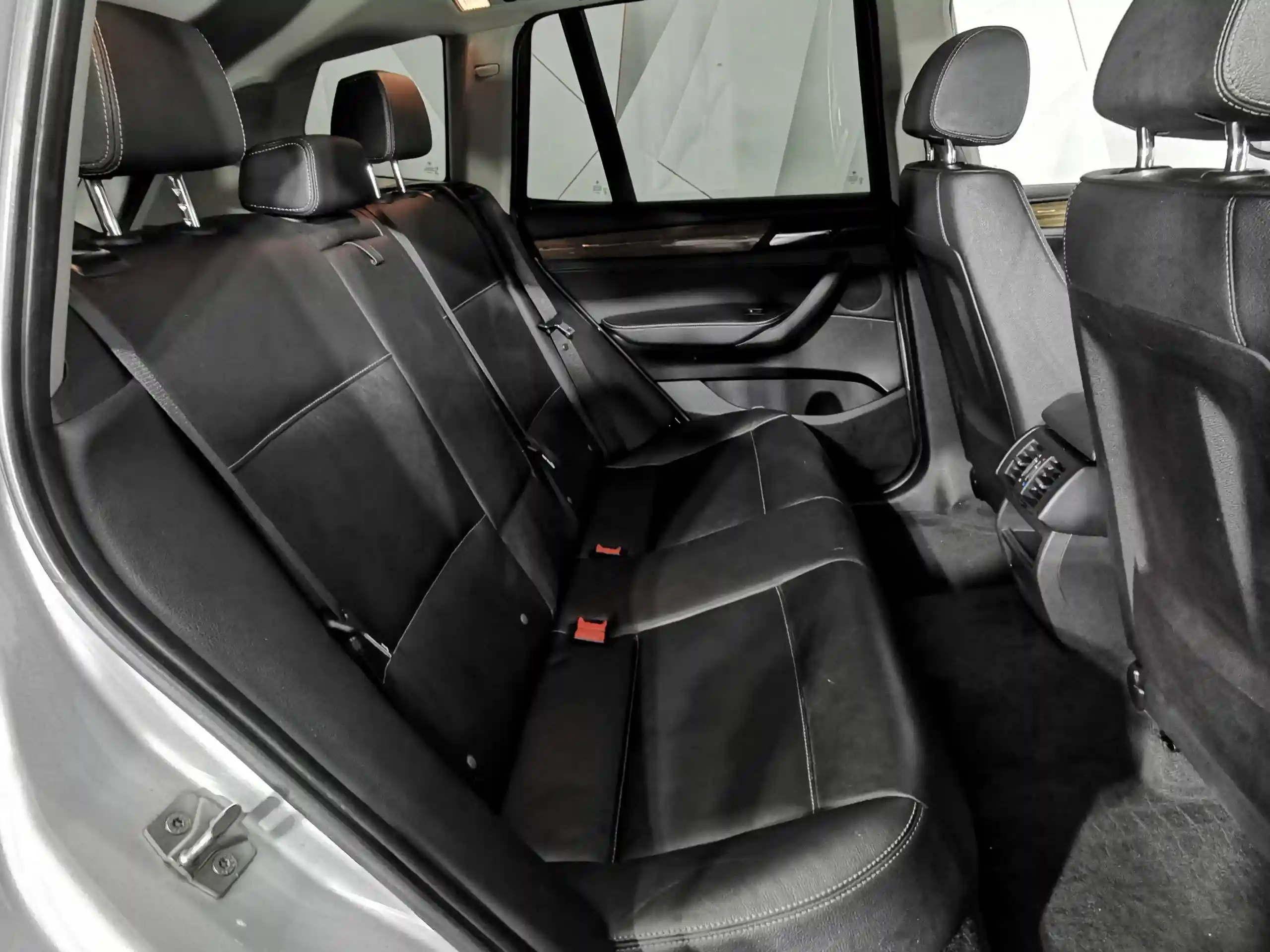 BMW X3 2011