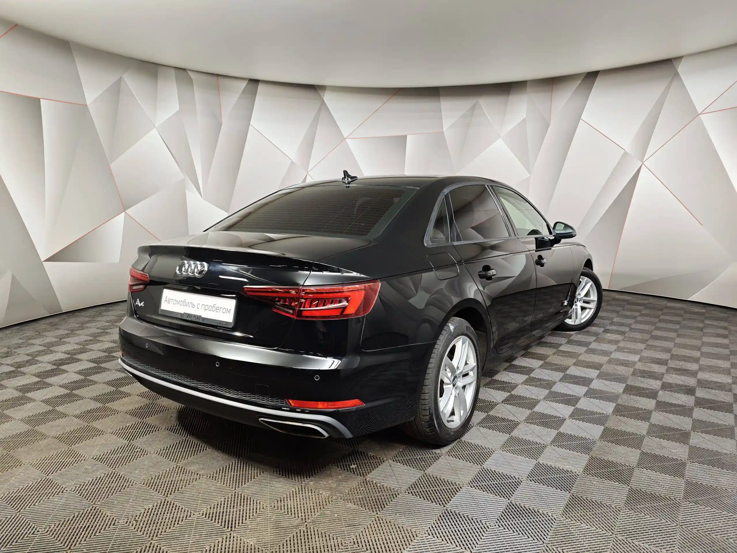 Audi A4 2019