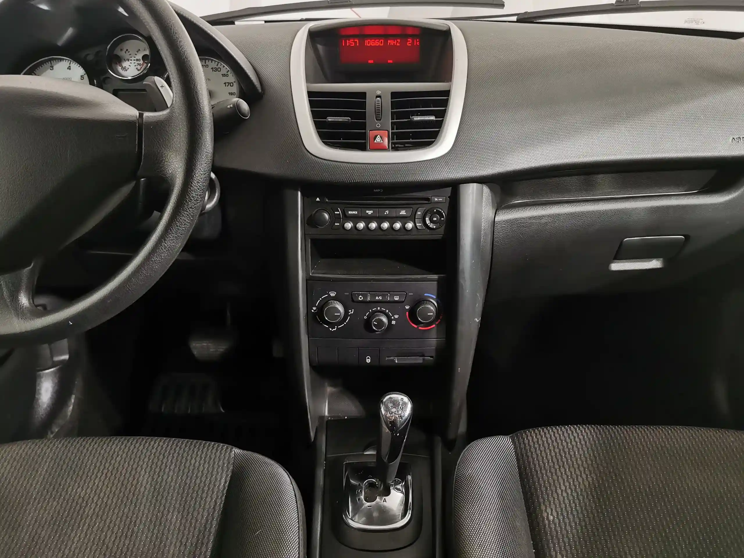 Peugeot 207 2009