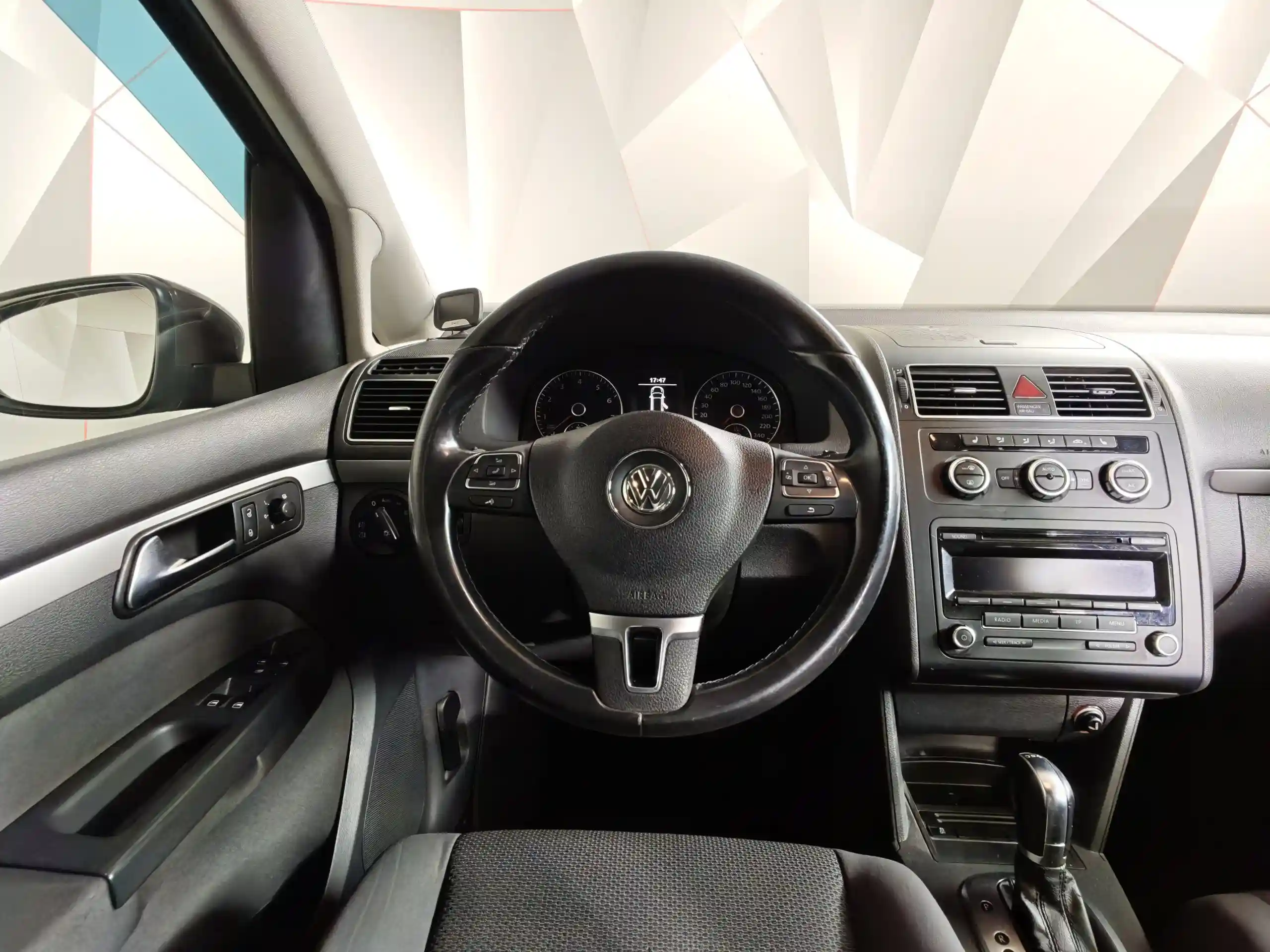 Volkswagen Touran 2012