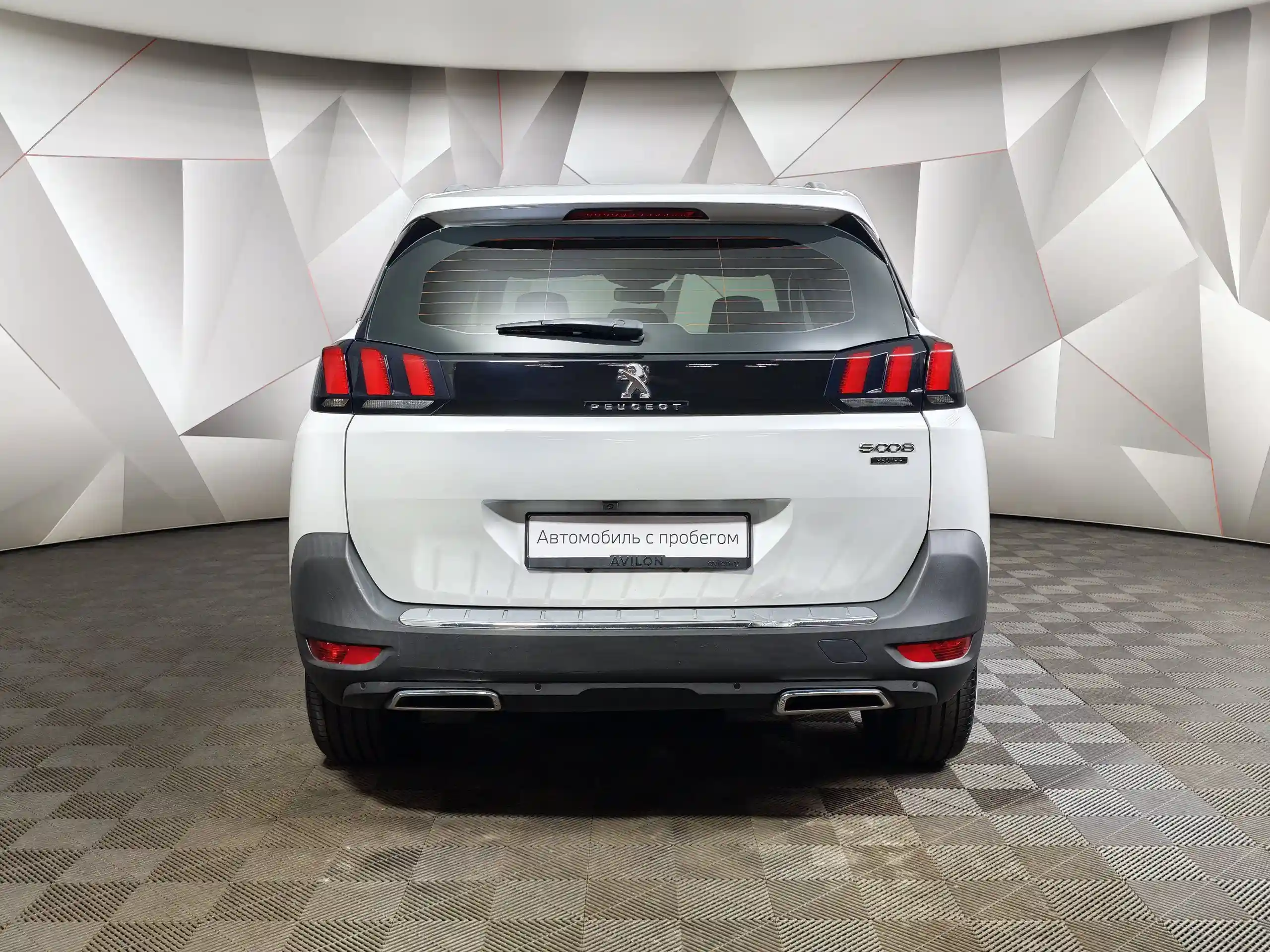 Peugeot 5008 2021