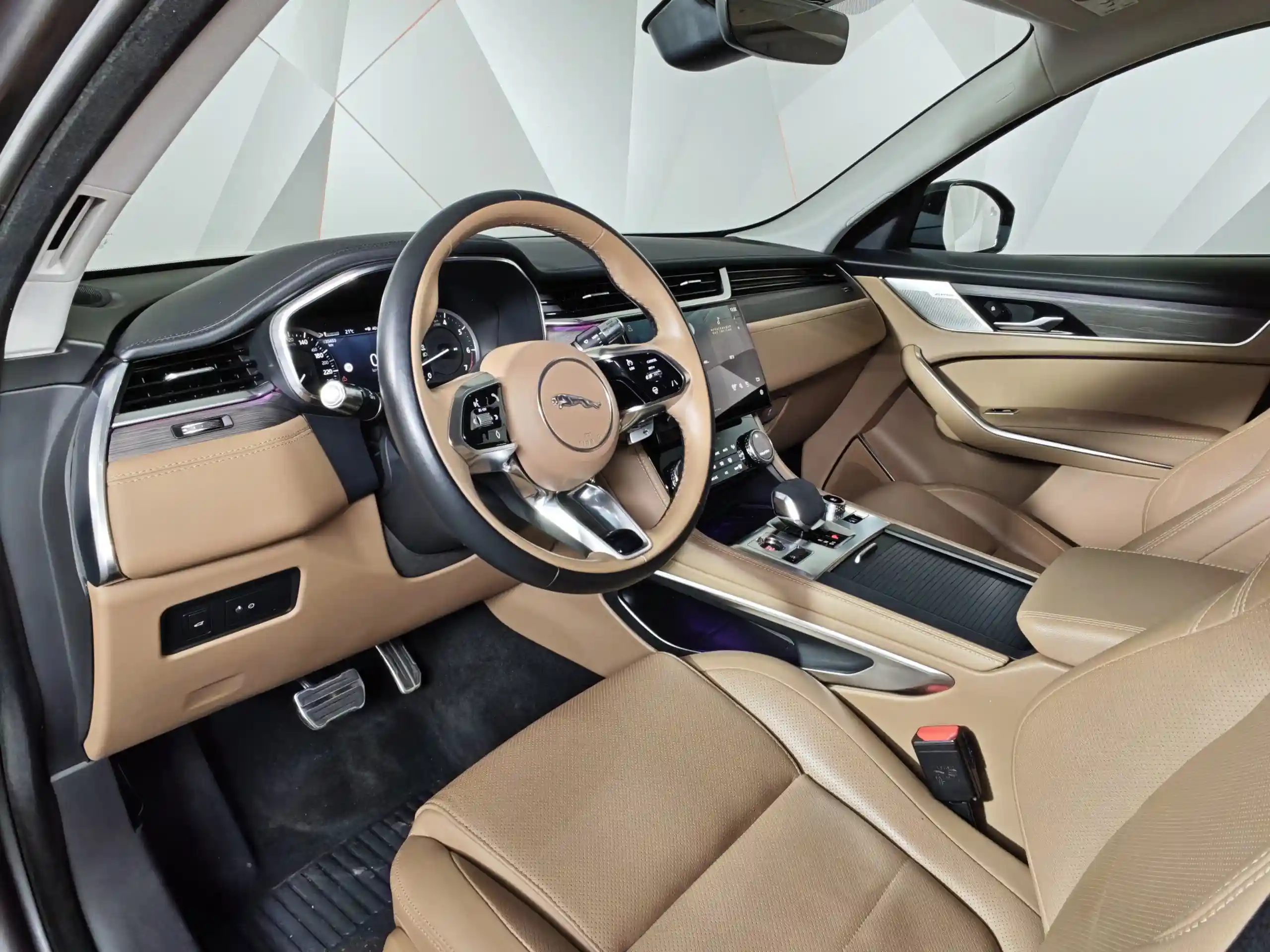 Jaguar F-Pace 2021