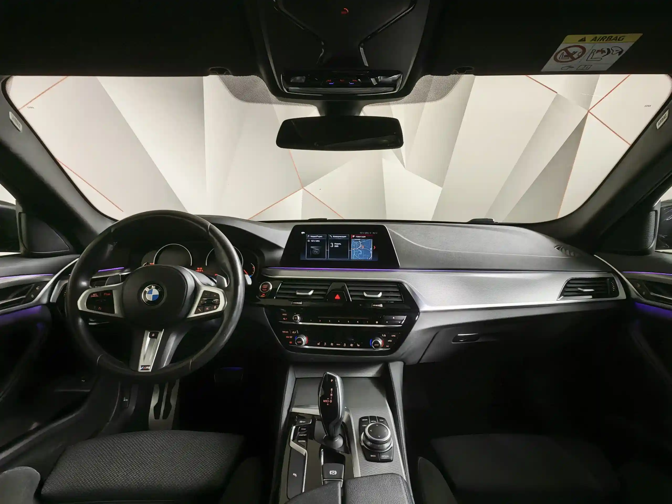 BMW 5 серия 2019