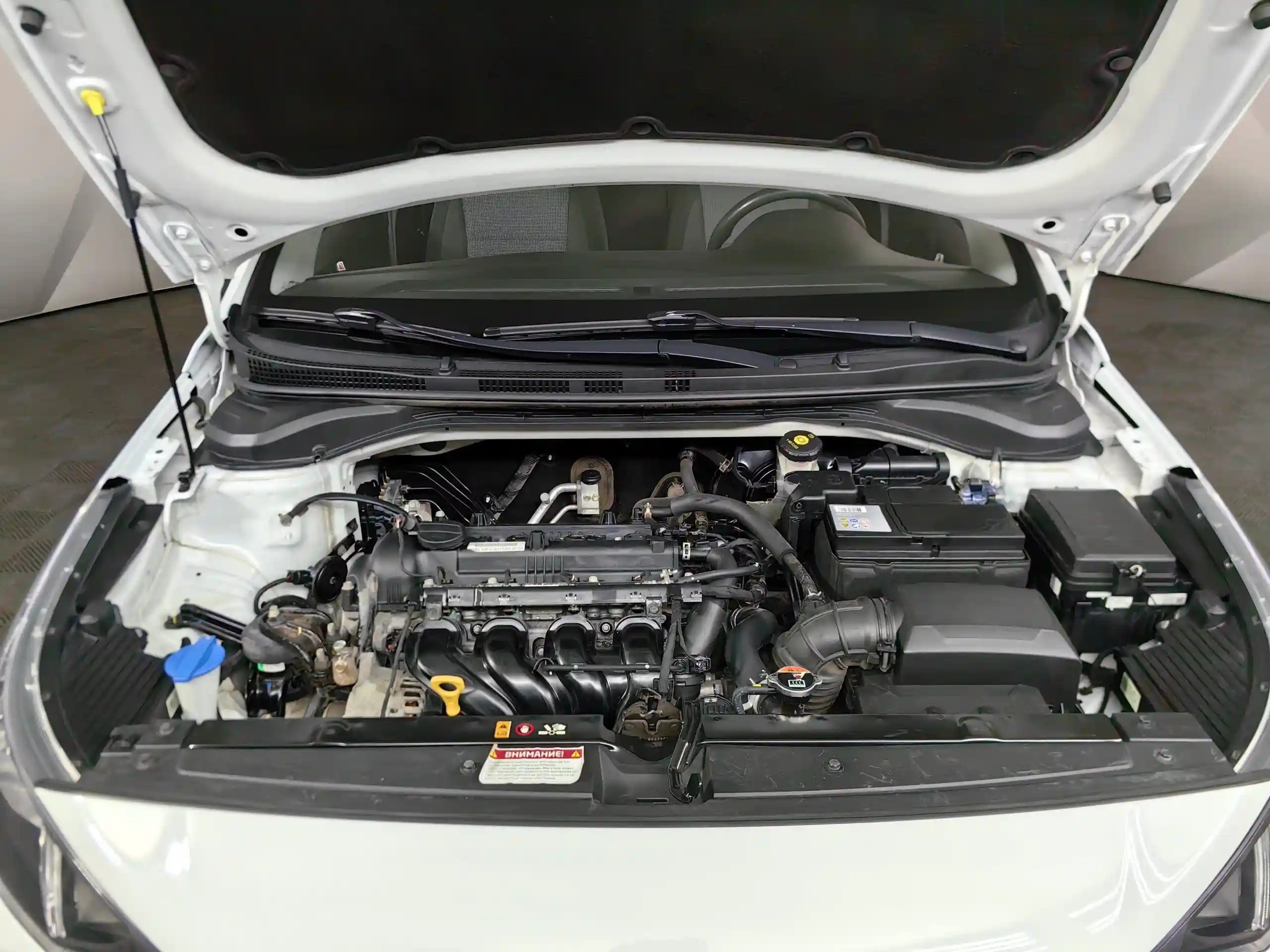 Hyundai Solaris 2021