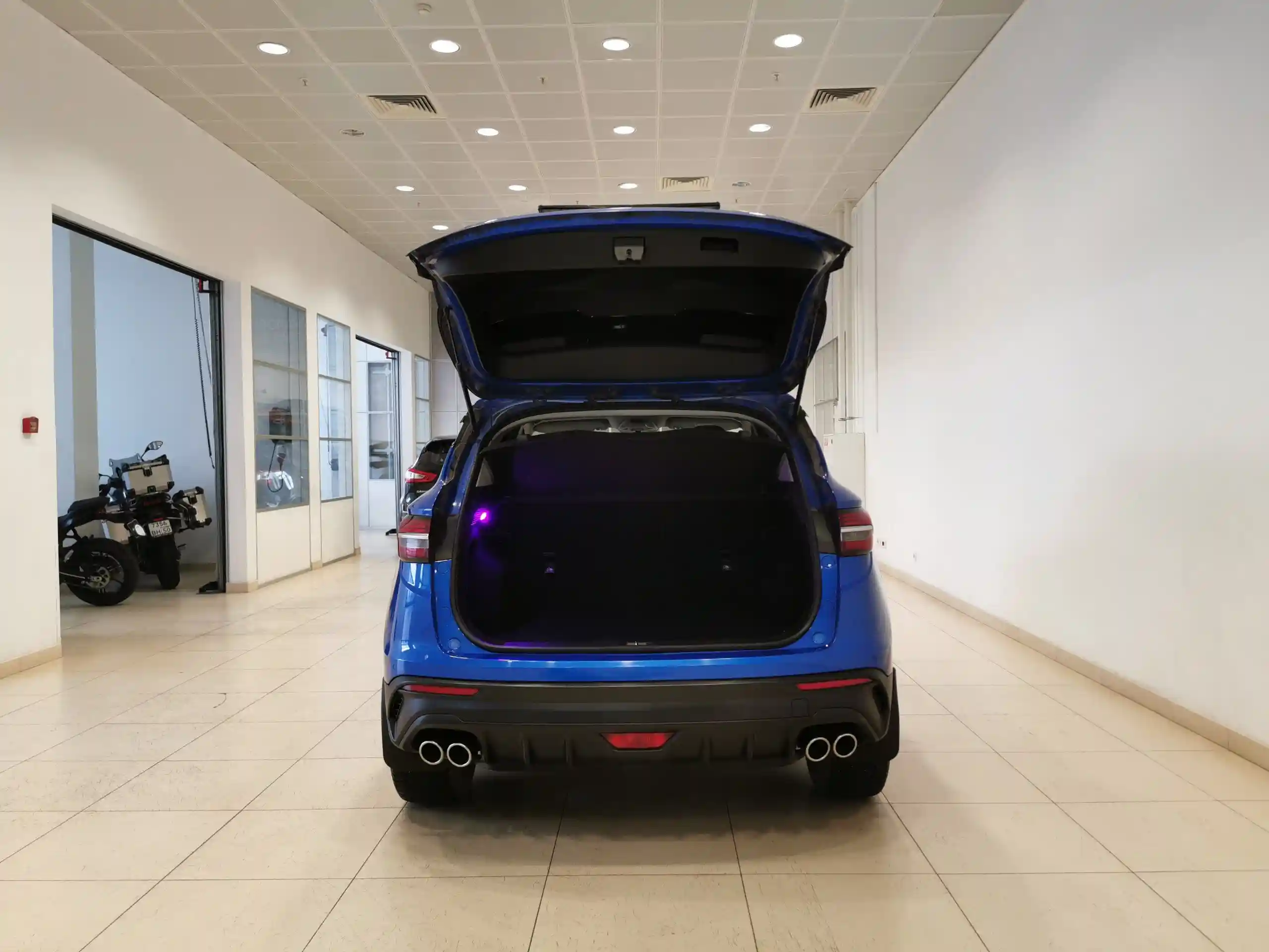 Geely Coolray 2021