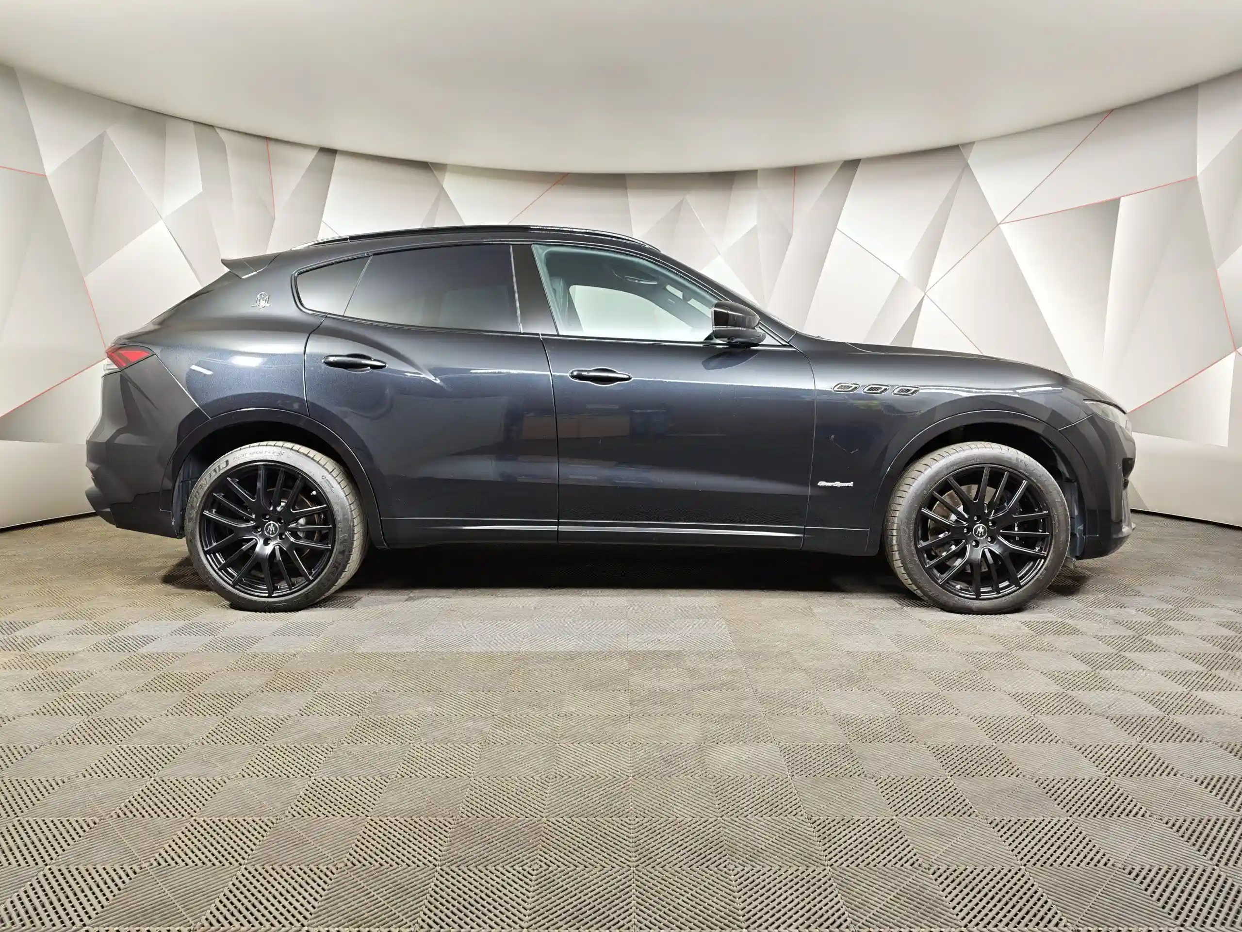 Maserati Levante 2021