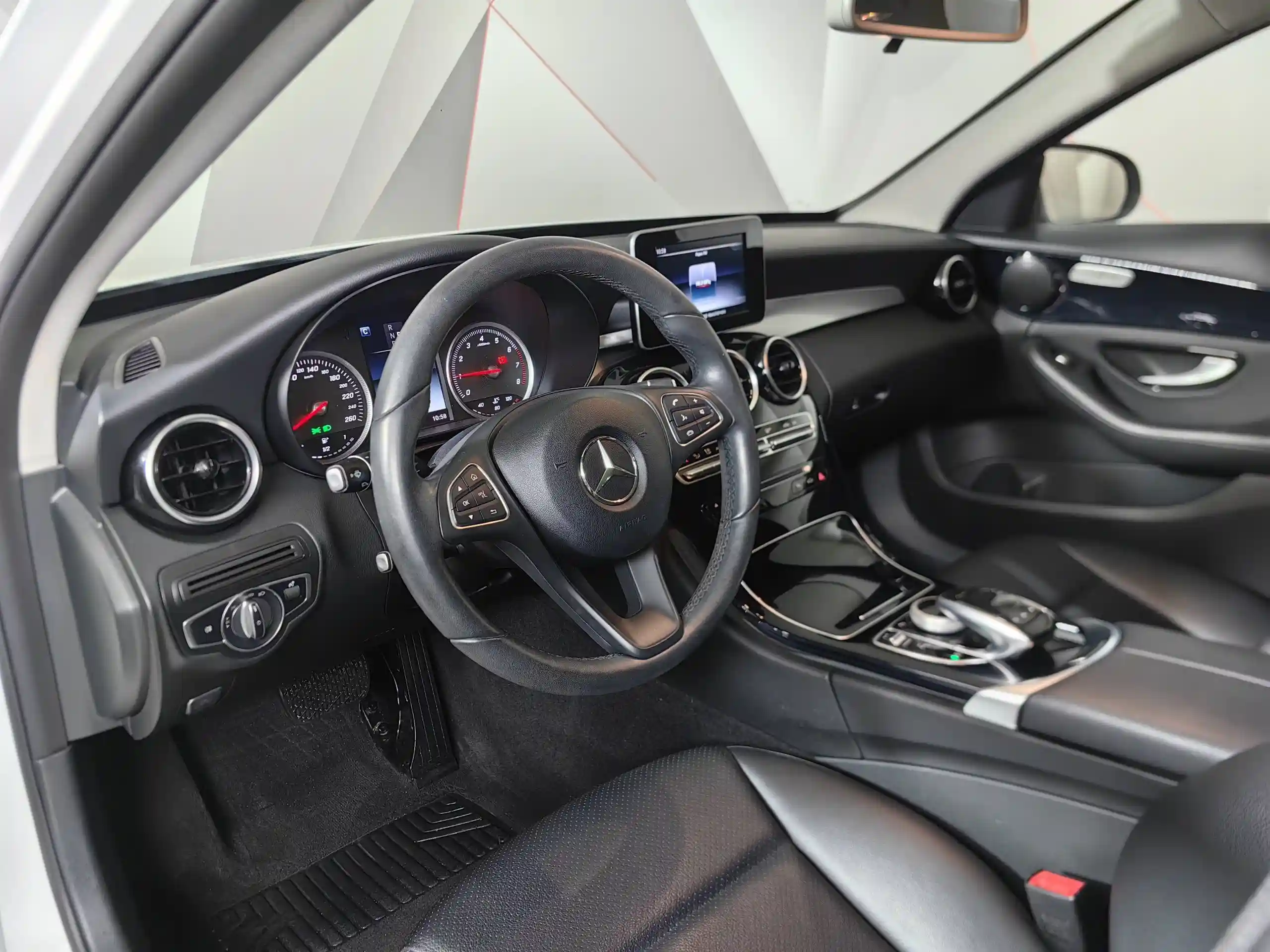 Mercedes-Benz C-Класс 2018