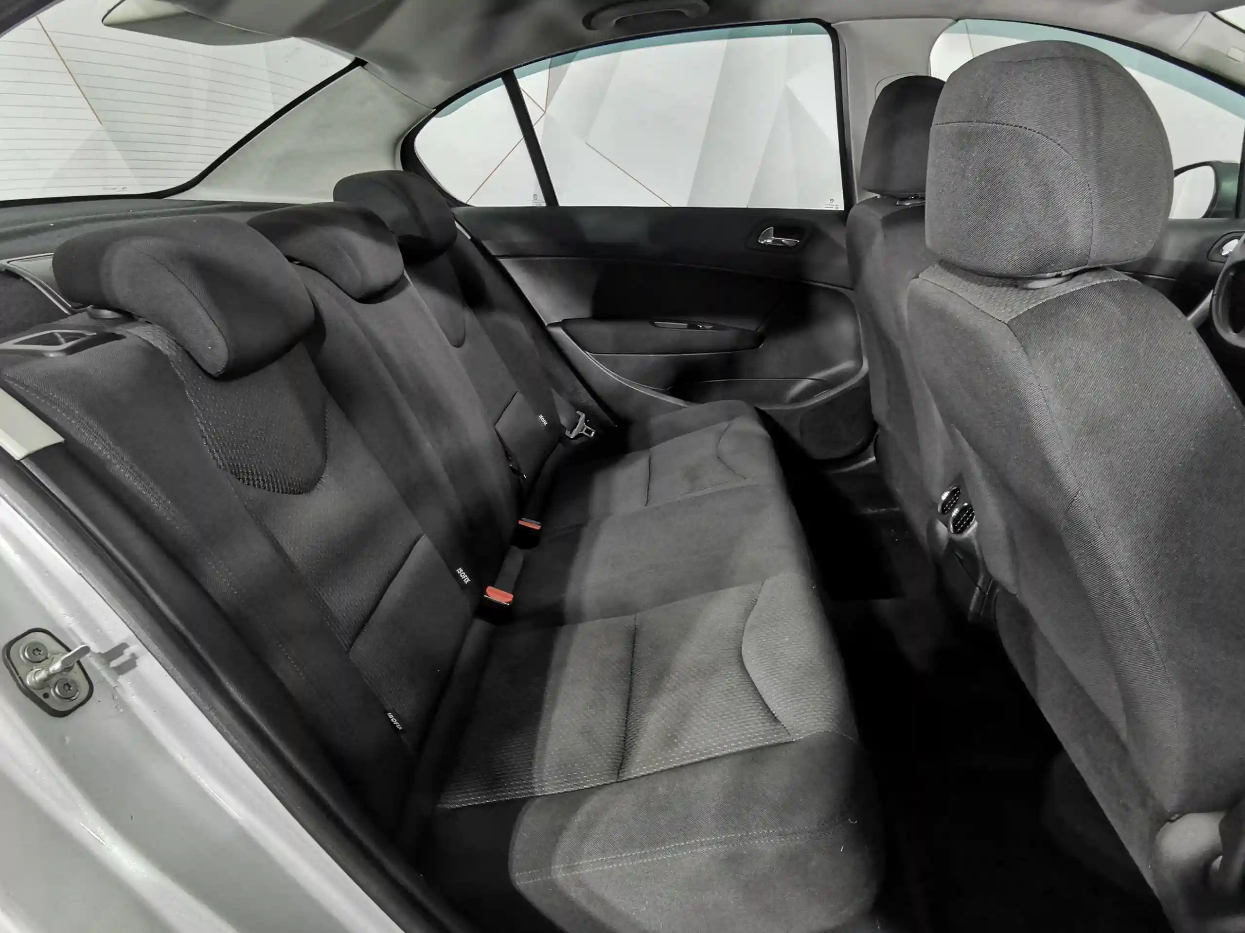 Peugeot 408 2013
