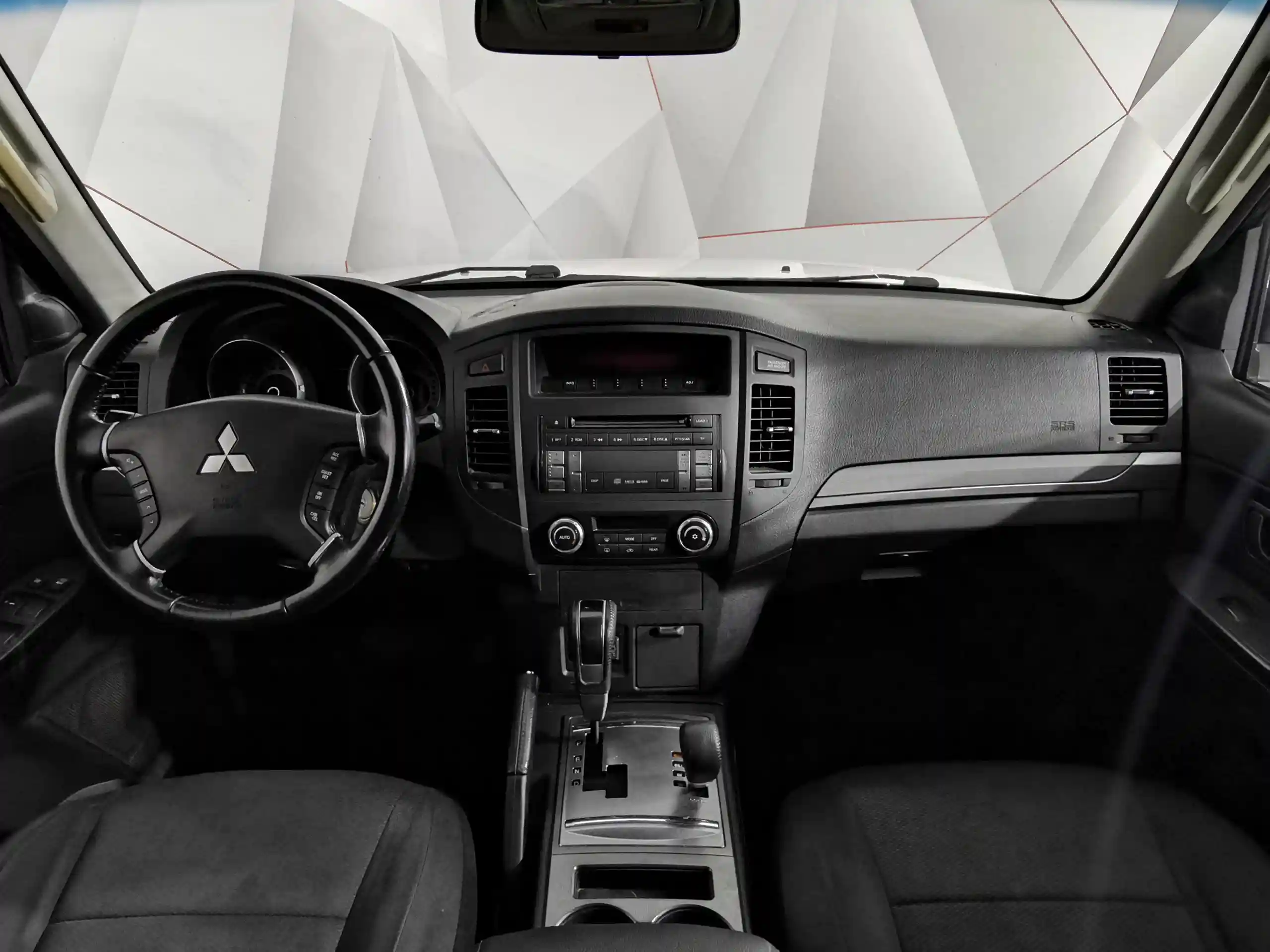 Mitsubishi Pajero 2011