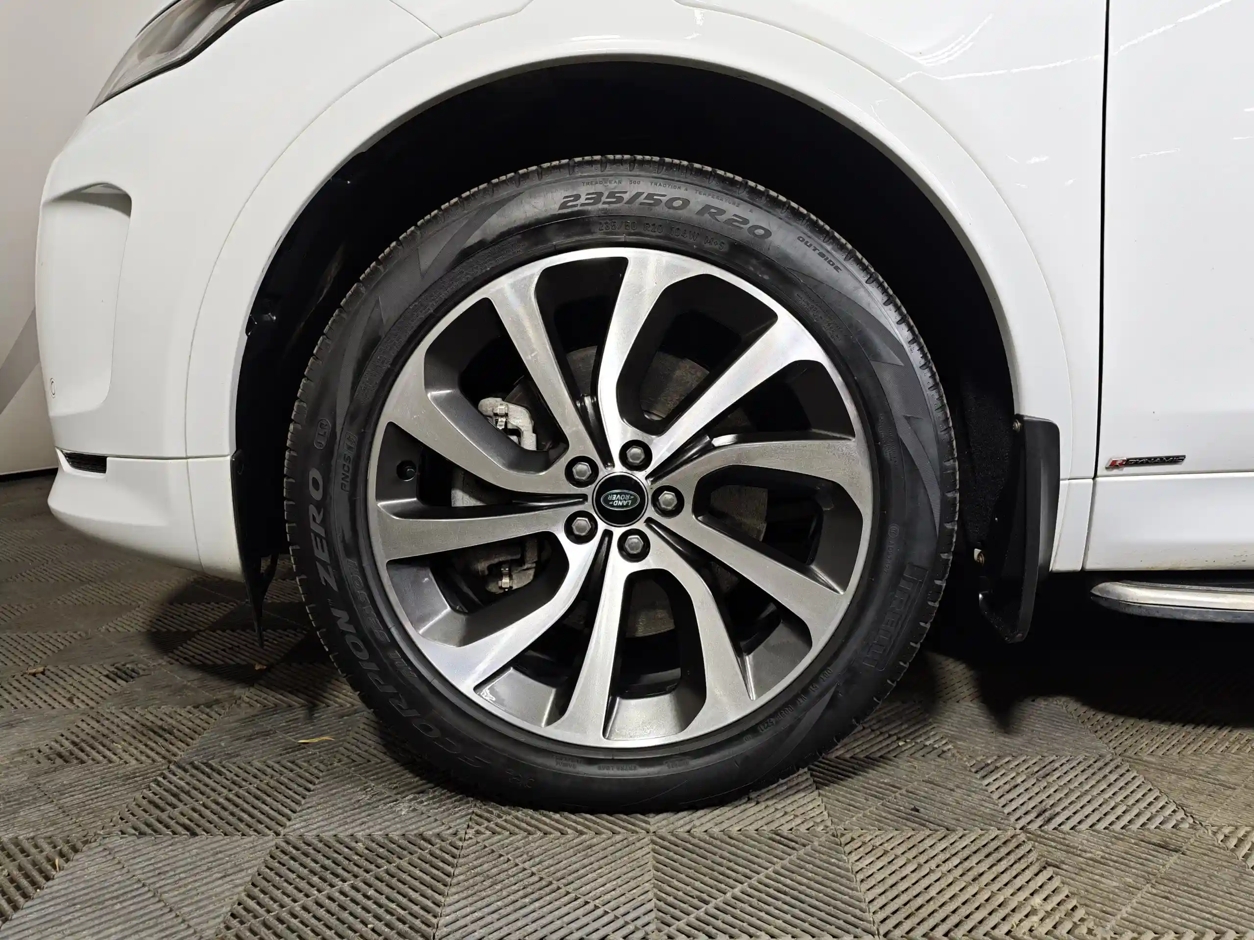 Land Rover Discovery Sport 2022