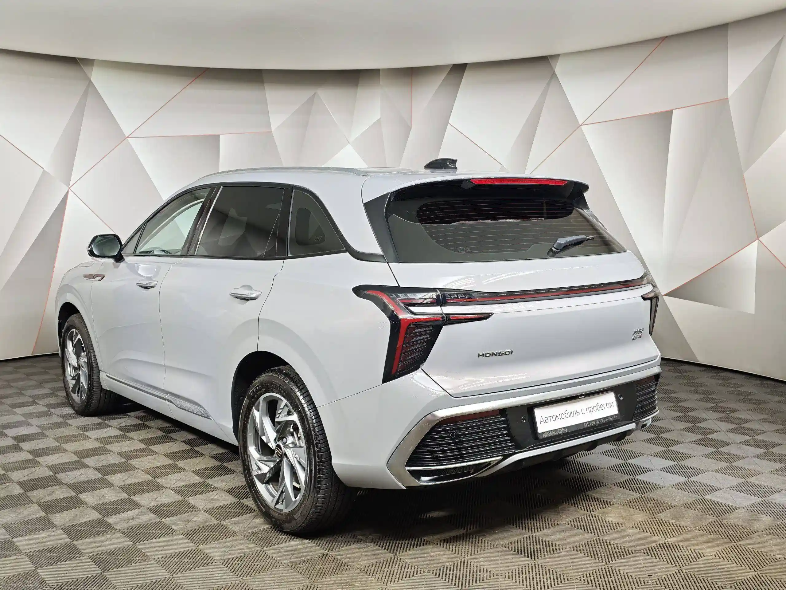 Hongqi HS3 2024