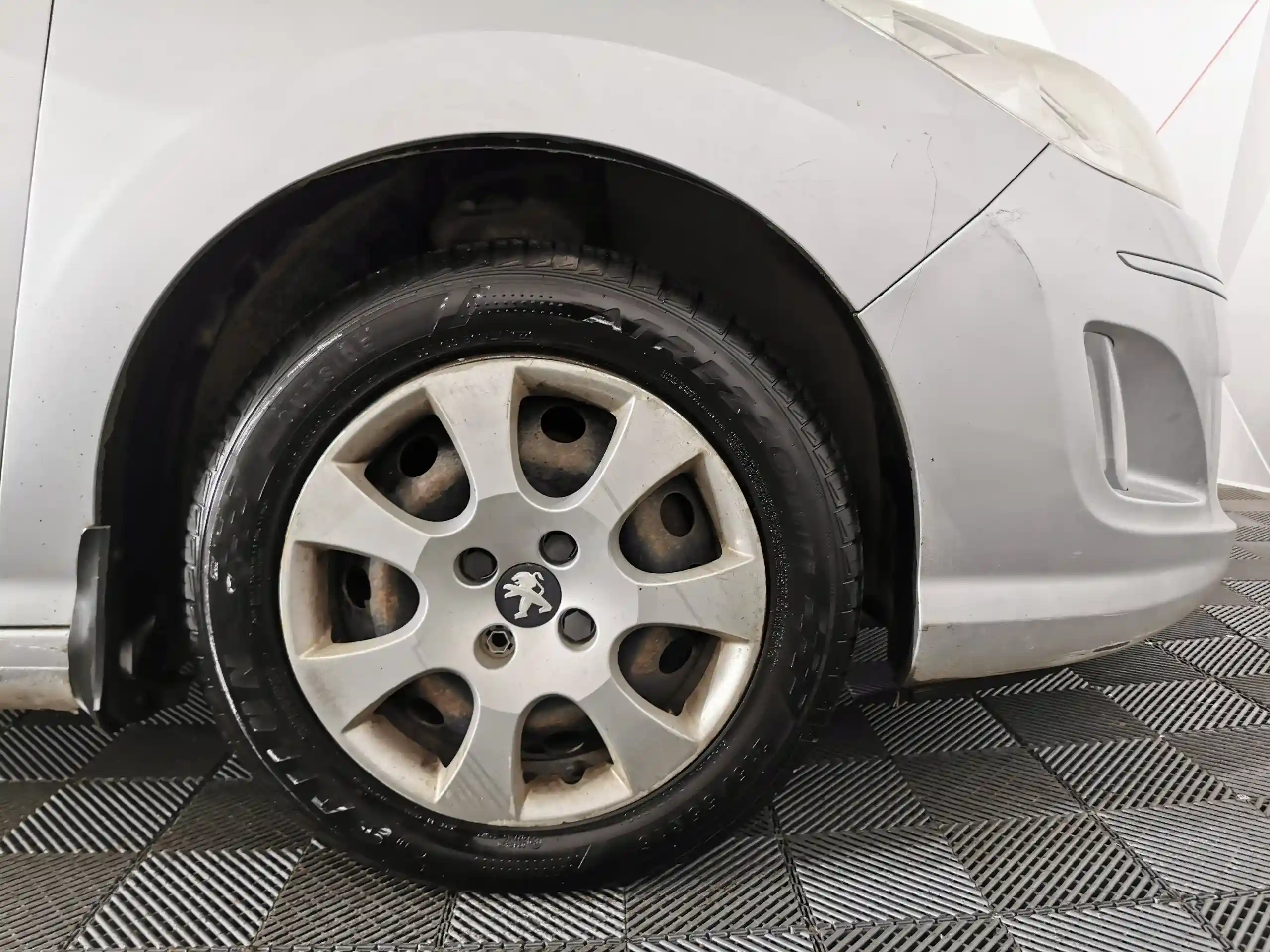 Peugeot 408 2013