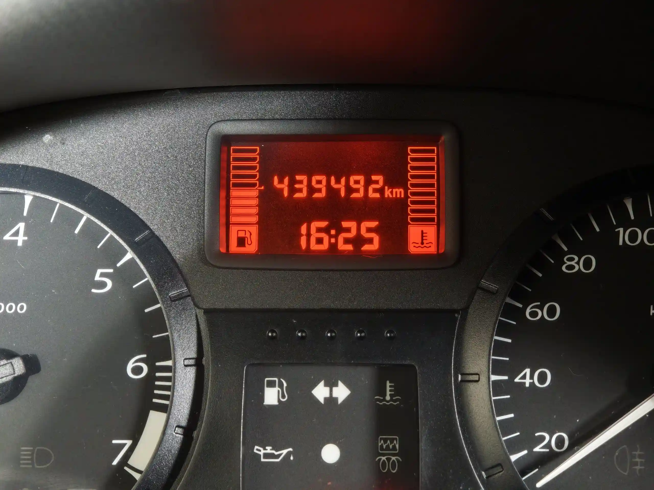 ВАЗ (Lada) Largus 2013