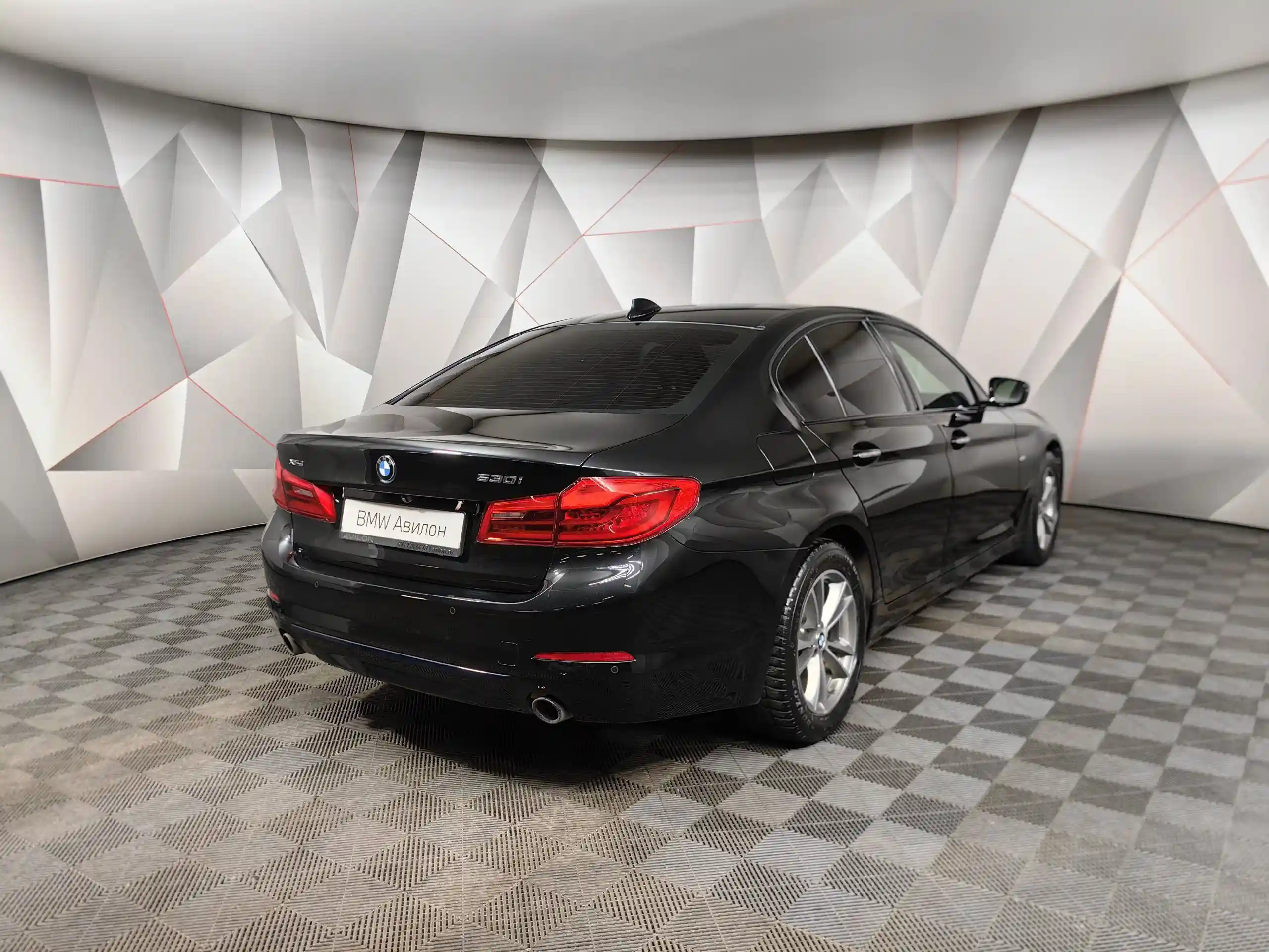 BMW 5 серия 2017