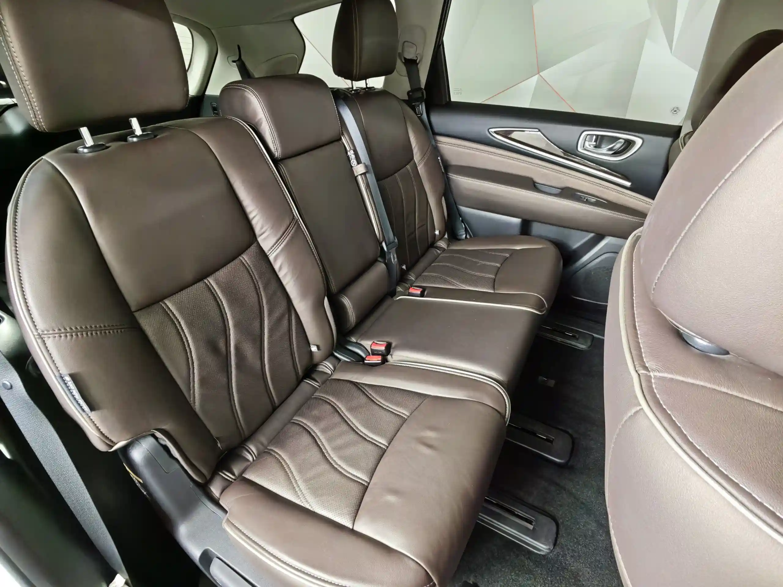 Infiniti QX60 2019