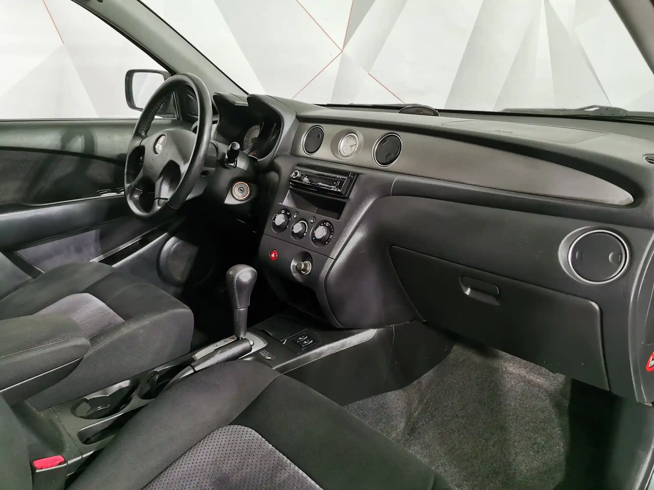 Mitsubishi Outlander 2004
