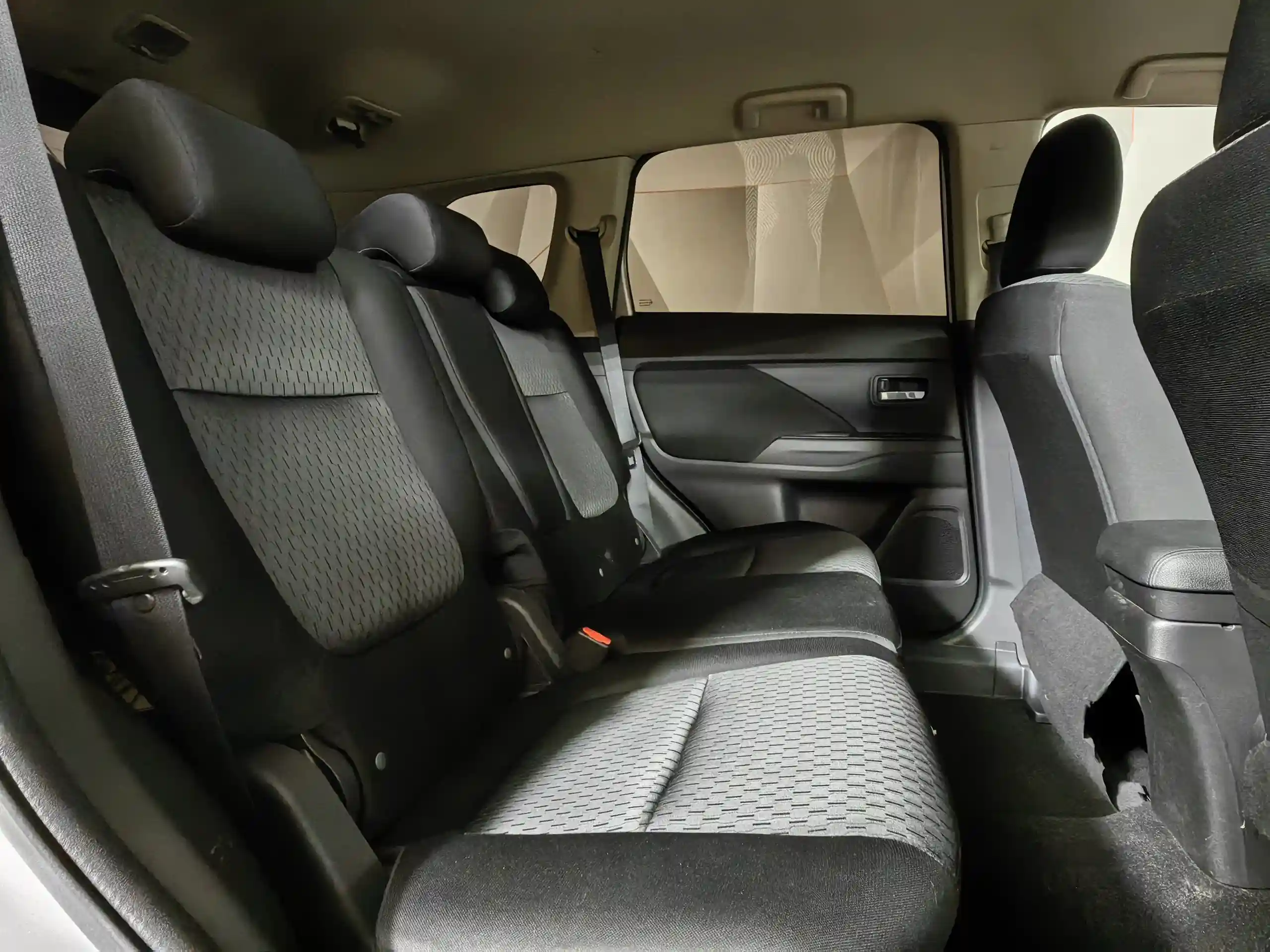 Mitsubishi Outlander 2013