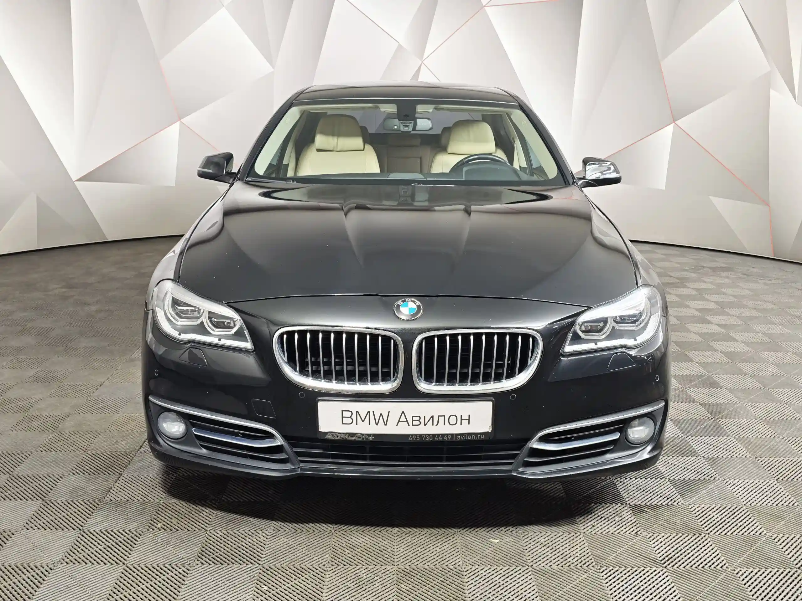 BMW 5 серия 2016