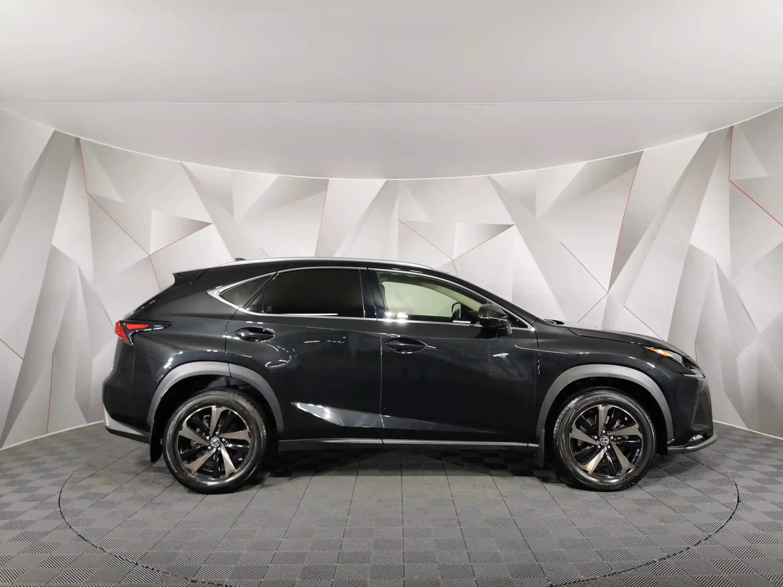 Lexus NX 2021